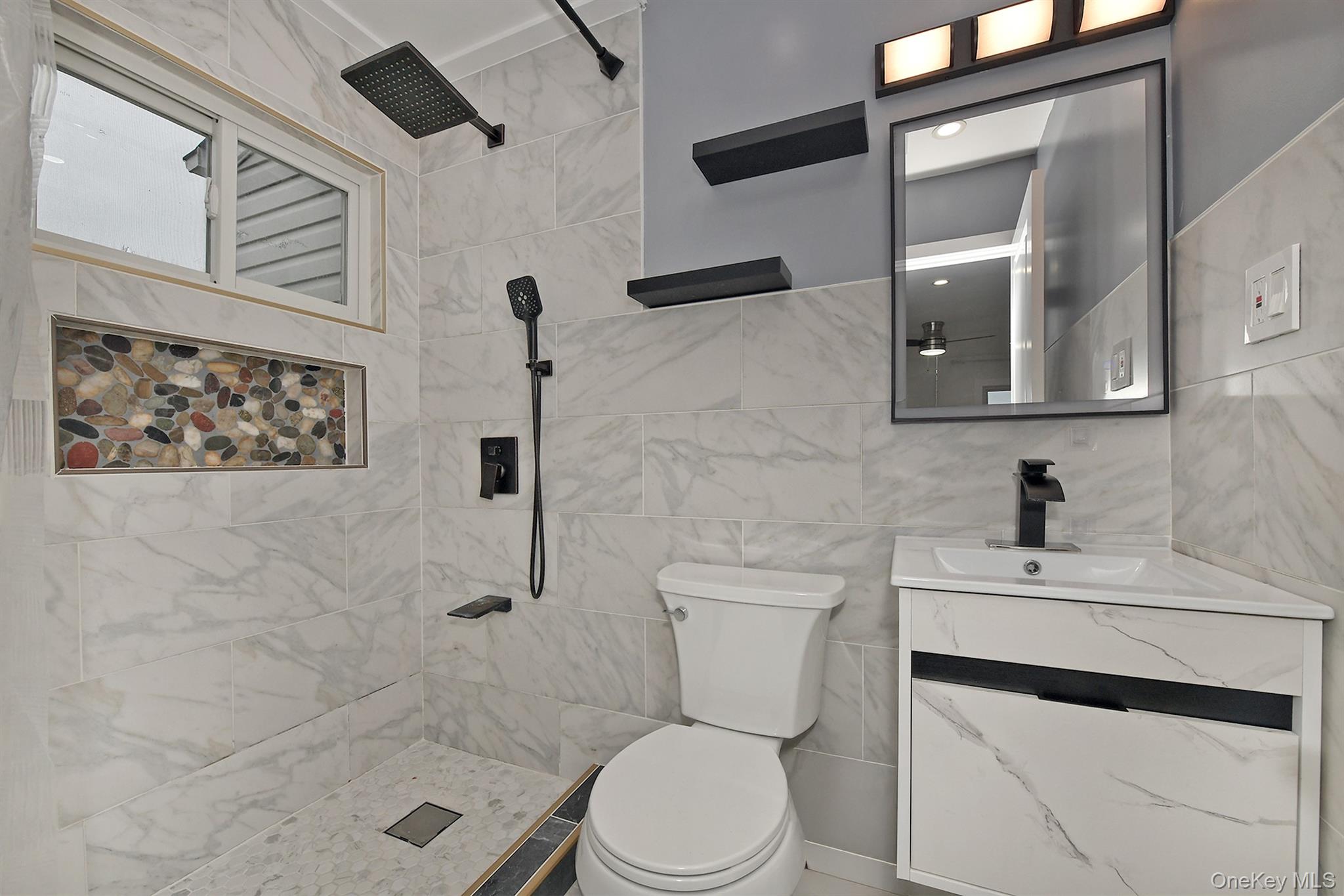 105 Lewis Avenue — photo 25