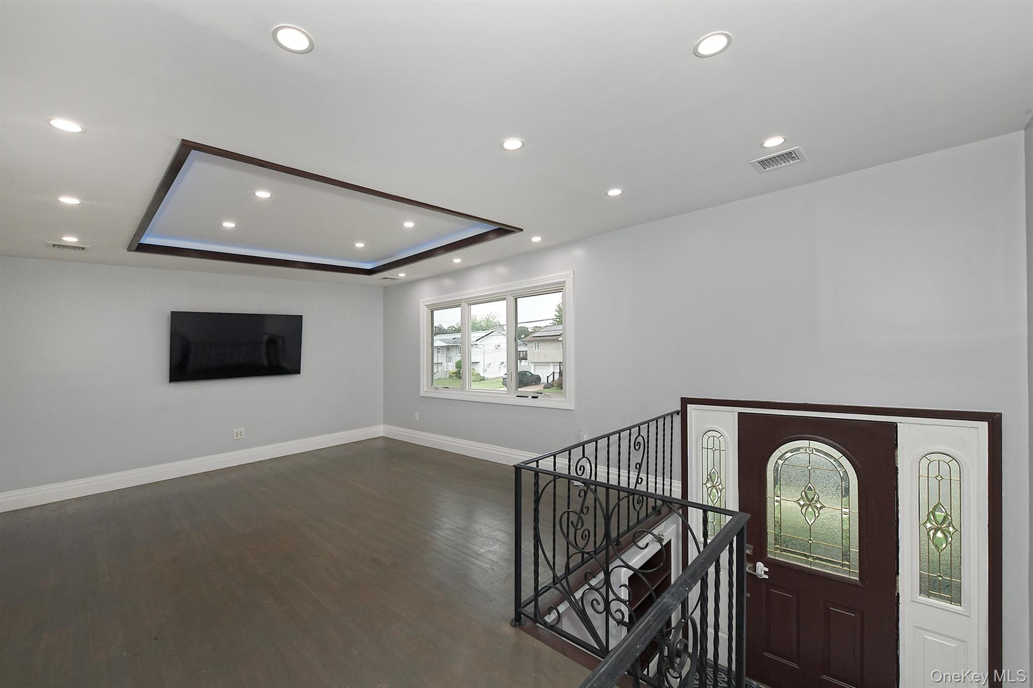 105 Lewis Avenue — photo 10