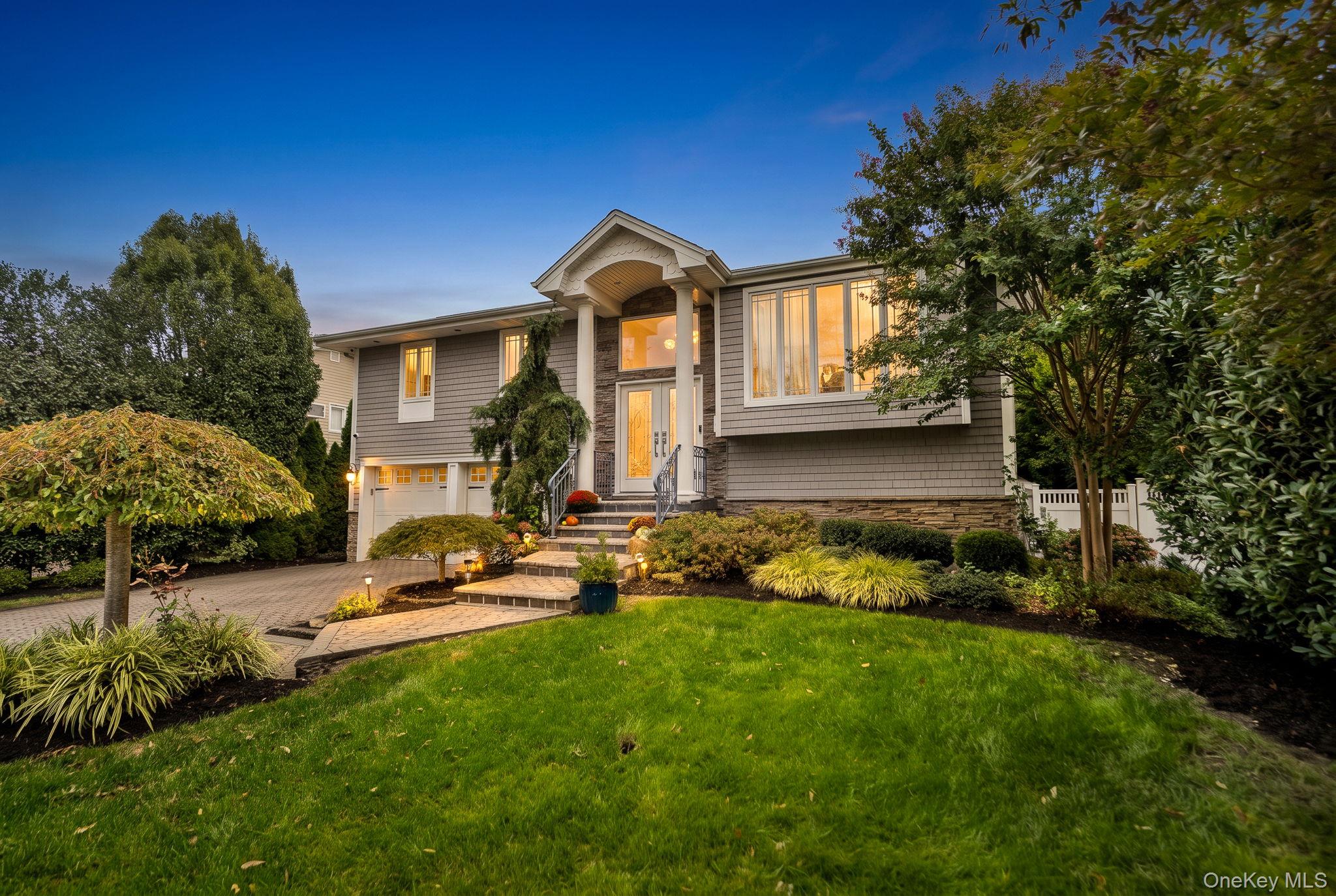 2817 Riverside Drive — photo 3