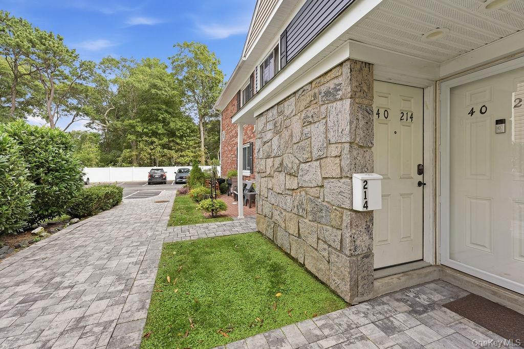 40 4th Street #214, Patchogue