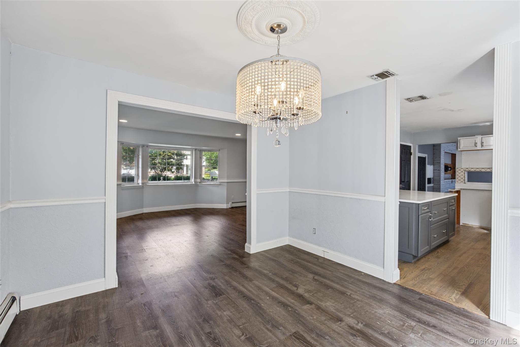 16 Jamaica Avenue — photo 15