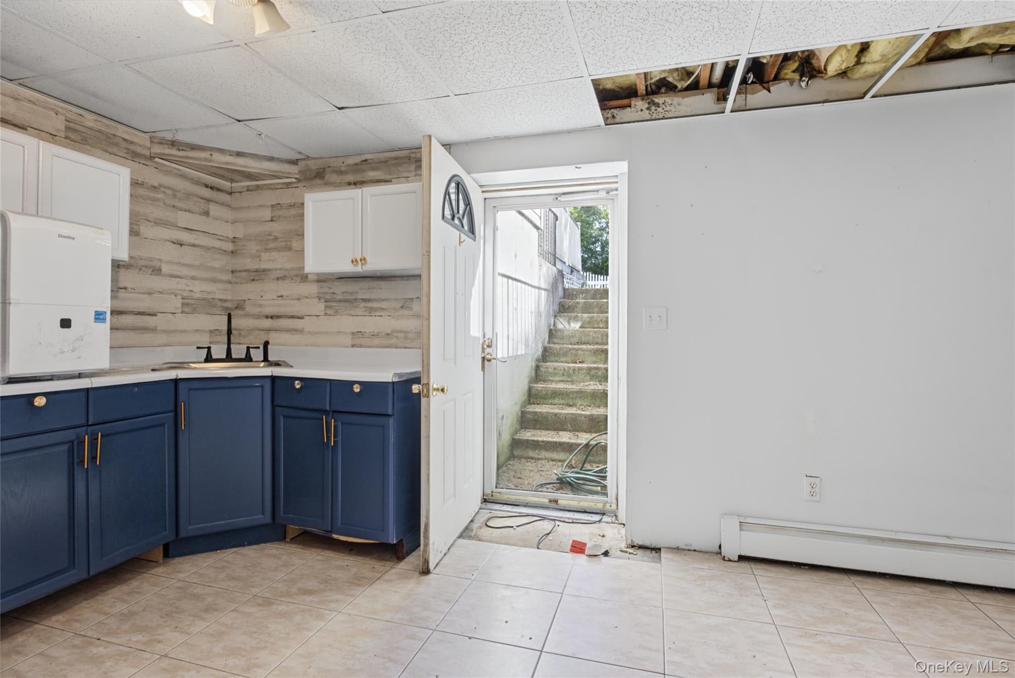 16 Jamaica Avenue — photo 26