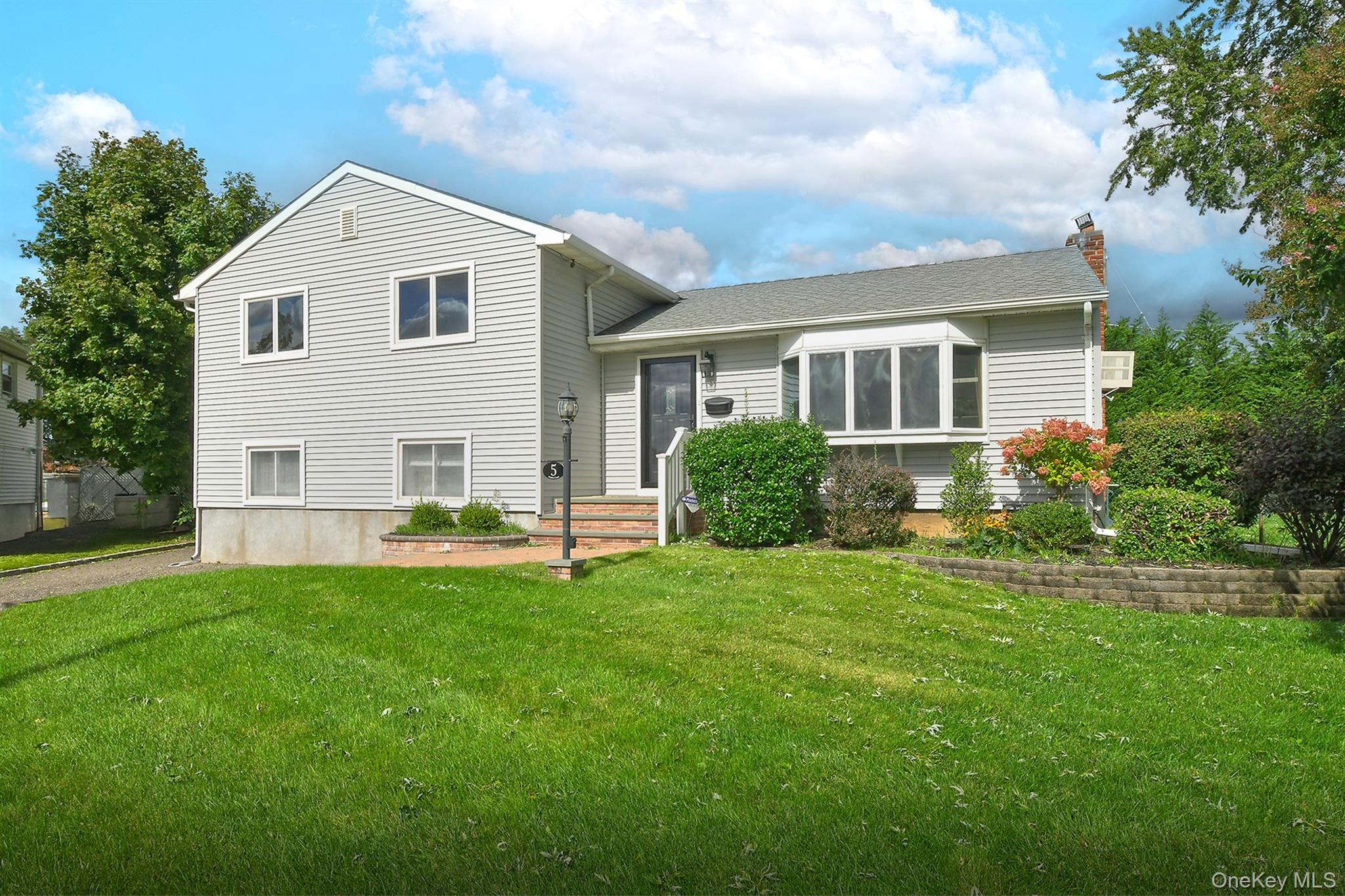 5 Robin Court — photo 4