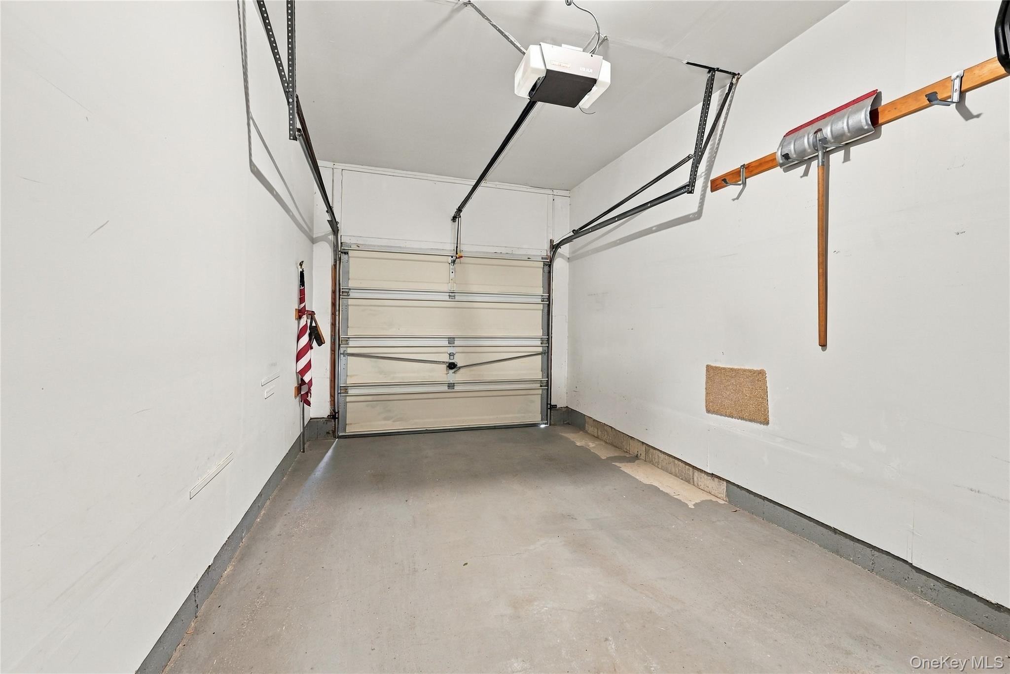 120 Scenic Lake Drive — photo 32