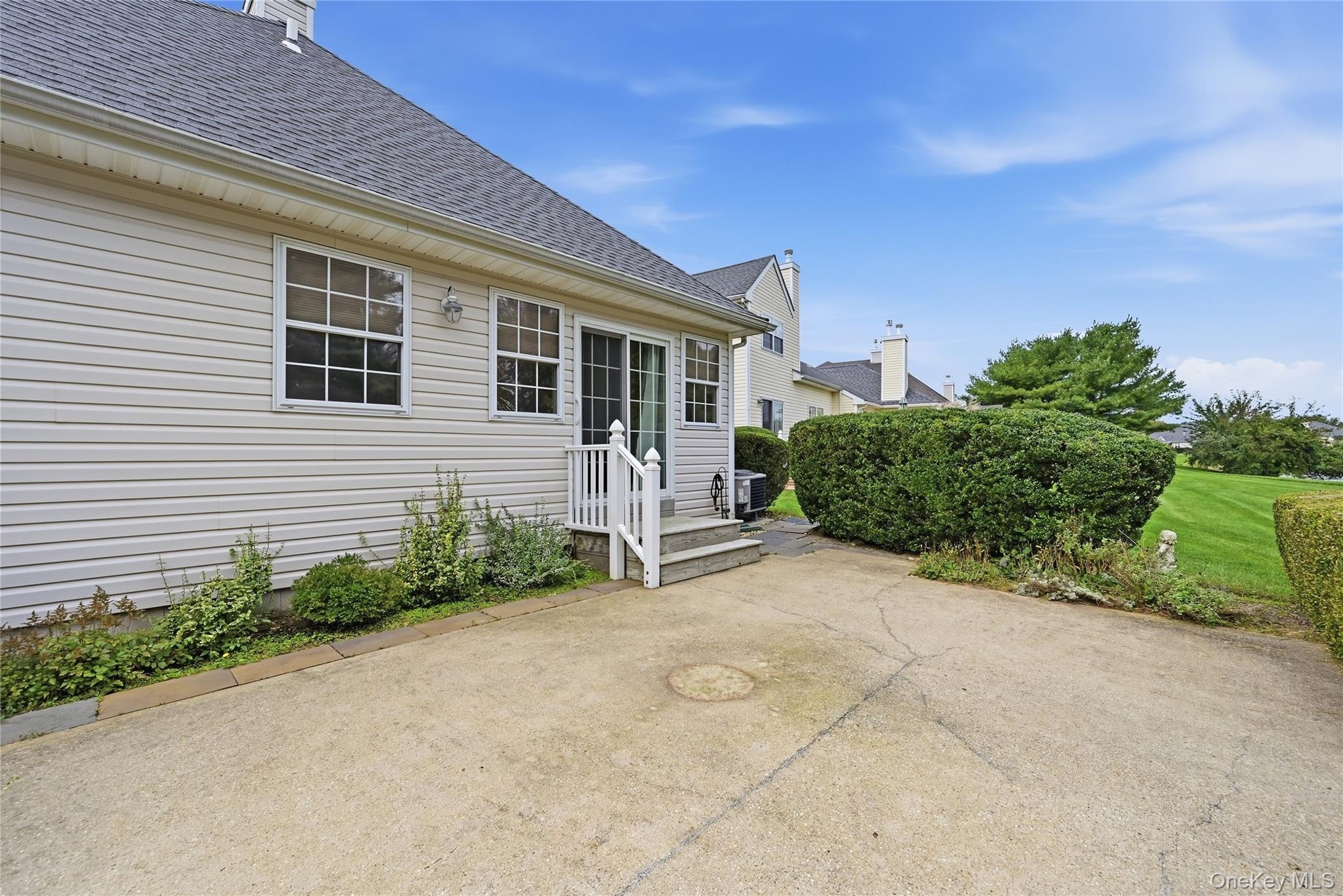 120 Scenic Lake Drive — photo 8