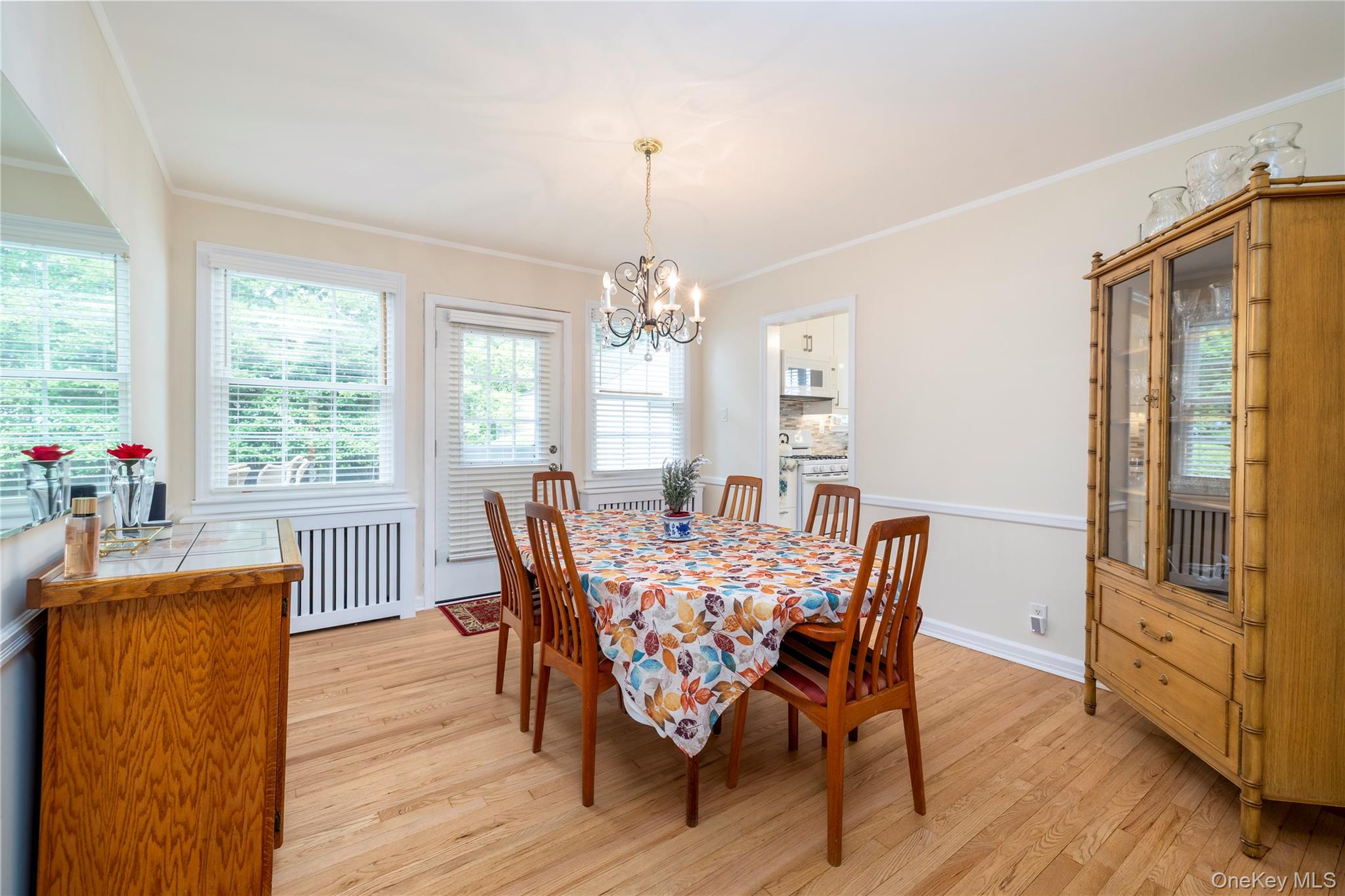 408 Jackson Avenue — photo 7