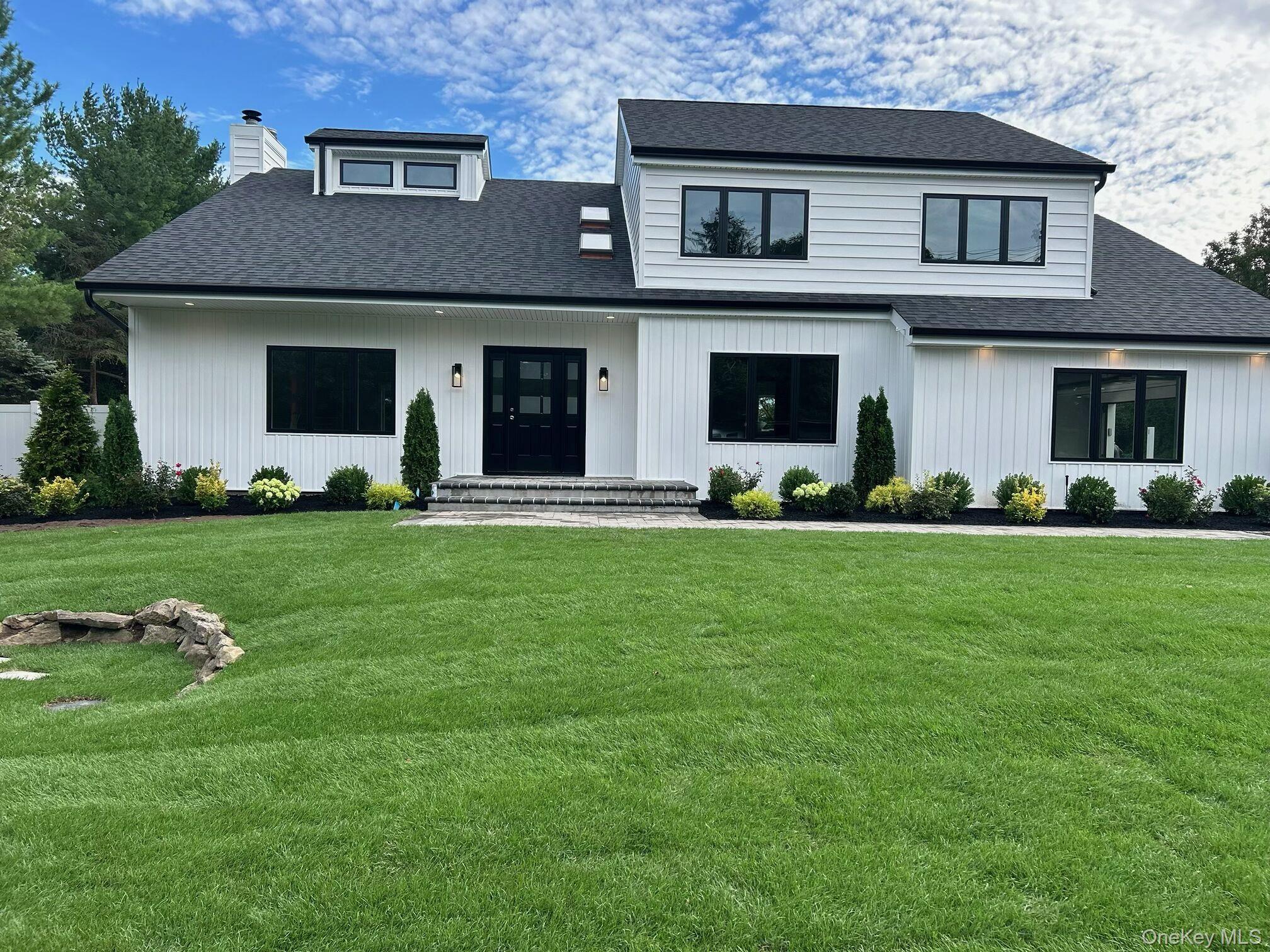 230 Willis Avenue, Syosset