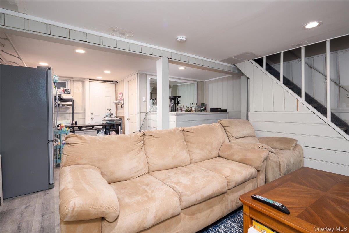 621 Fulton Avenue — photo 15