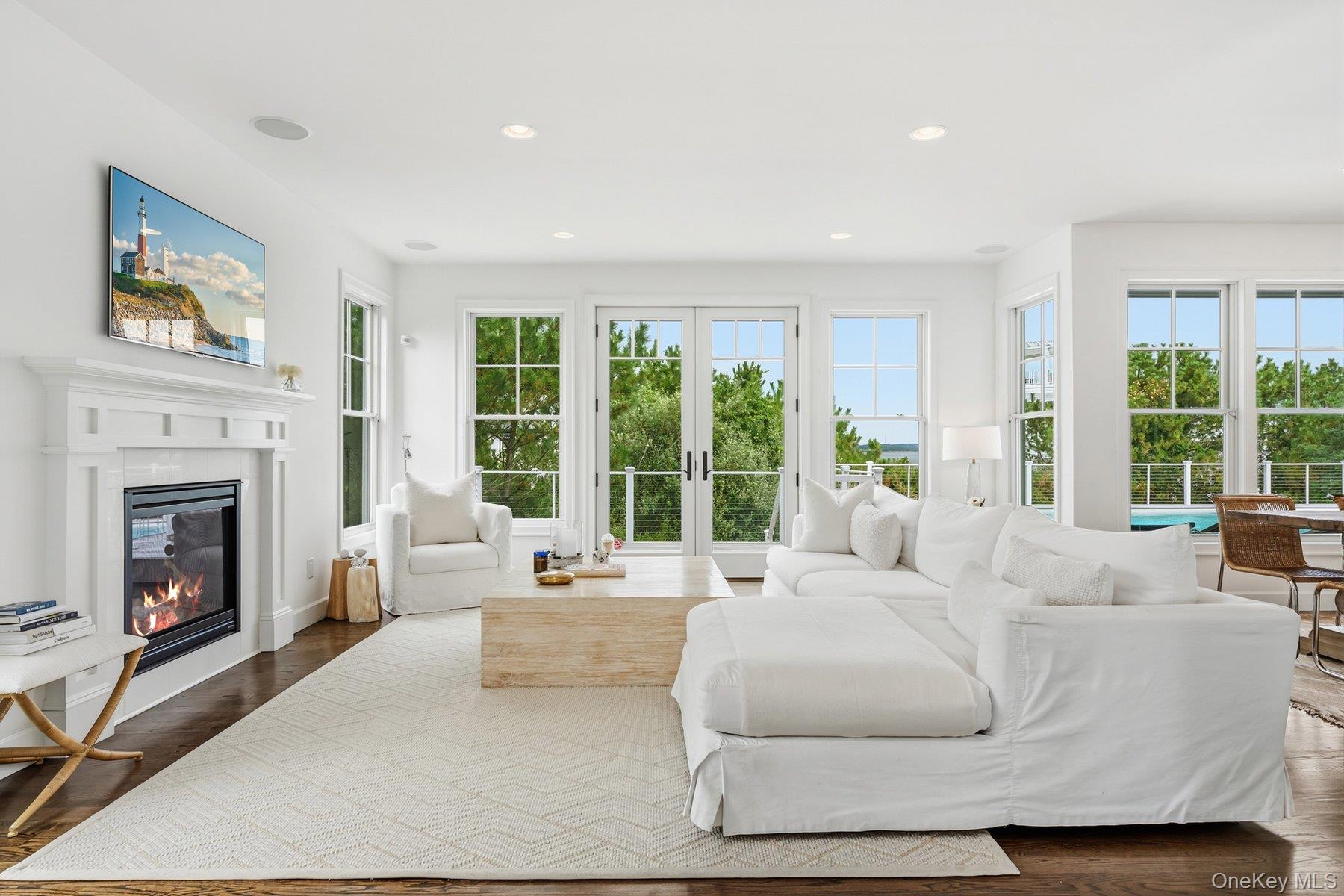 824 Dune Road — photo 4