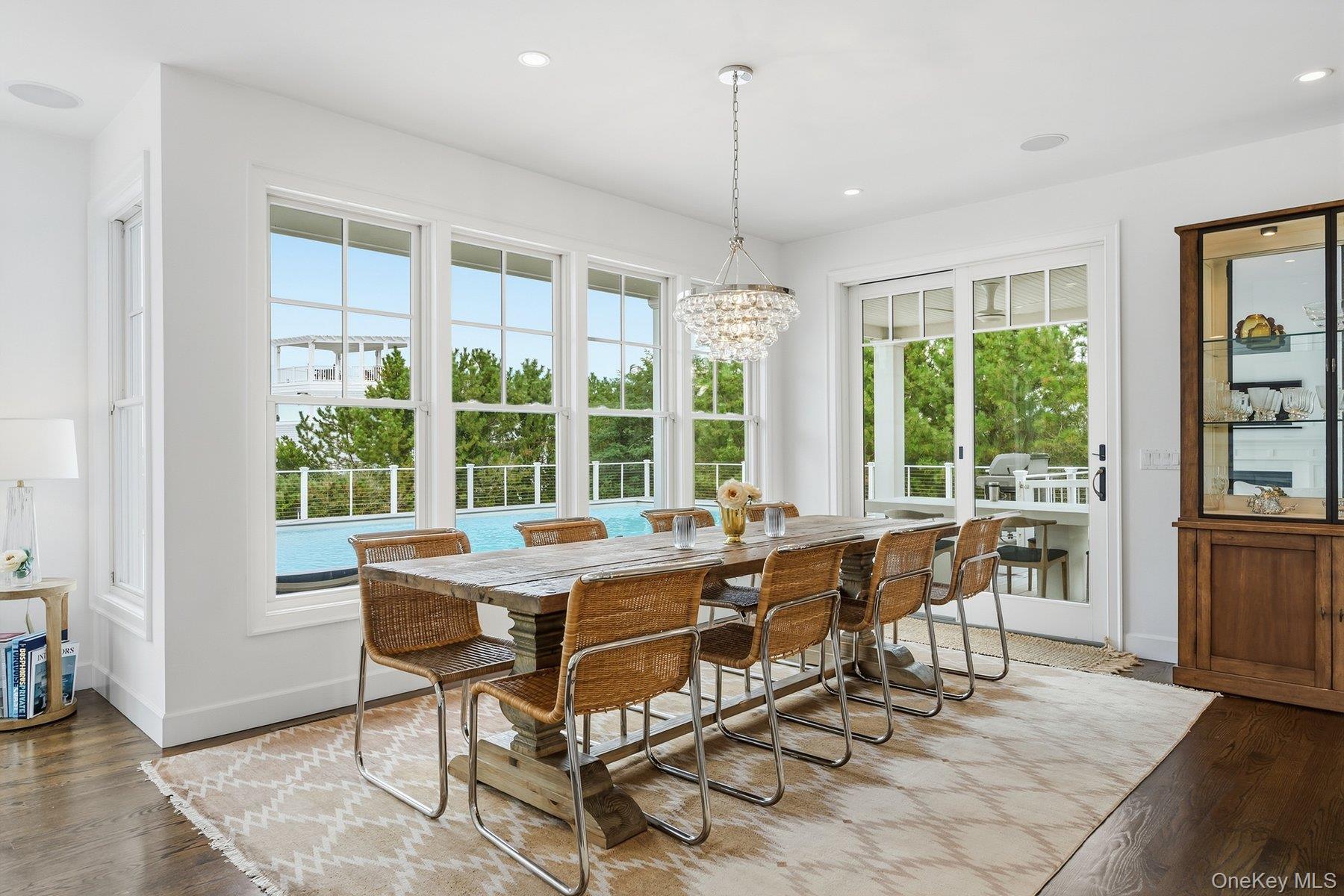 824 Dune Road — photo 9