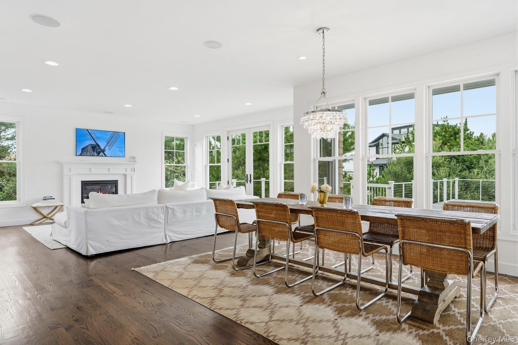 824 Dune Road — photo 10