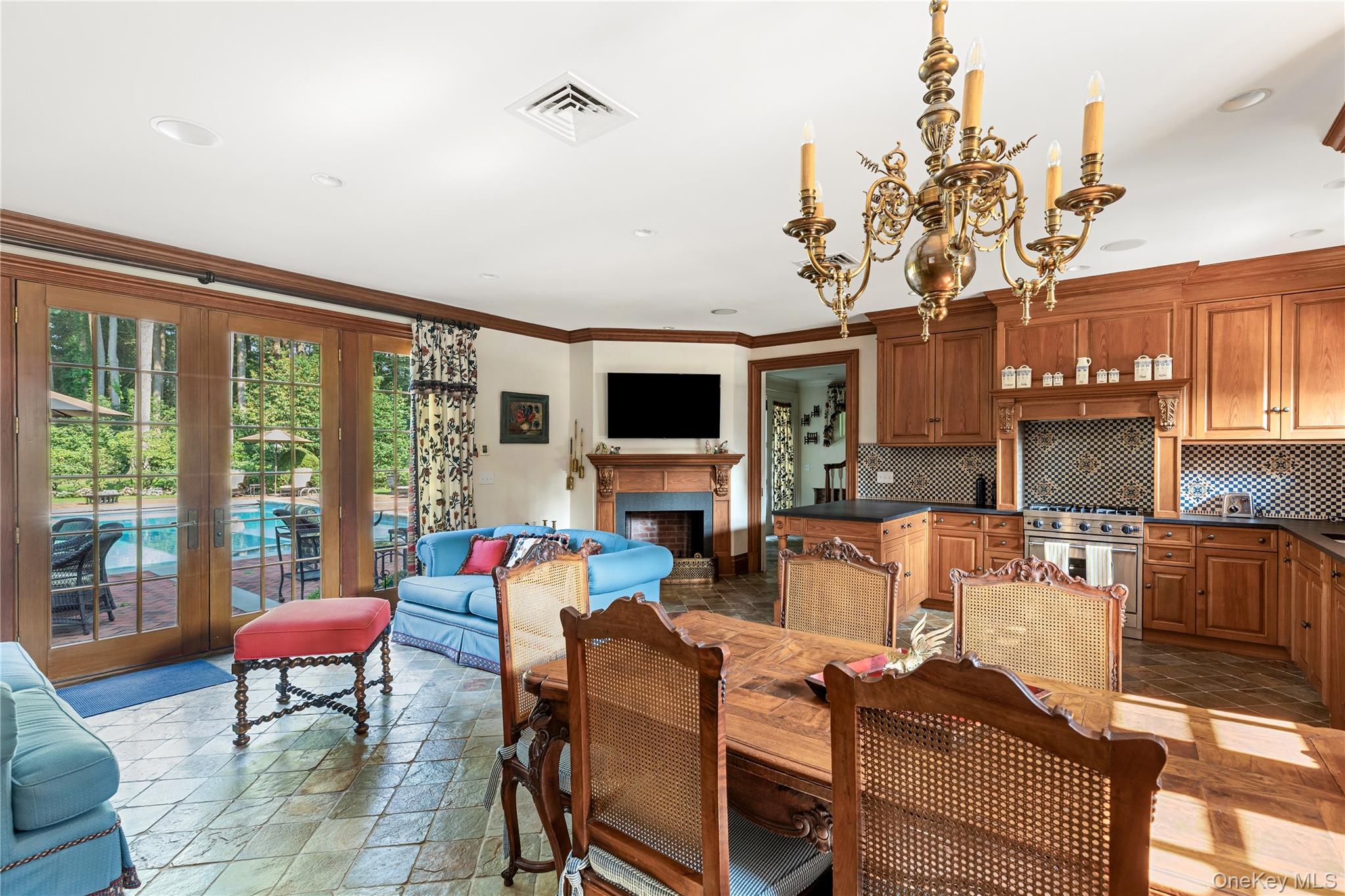 39 Chestnut Hill Drive — photo 42
