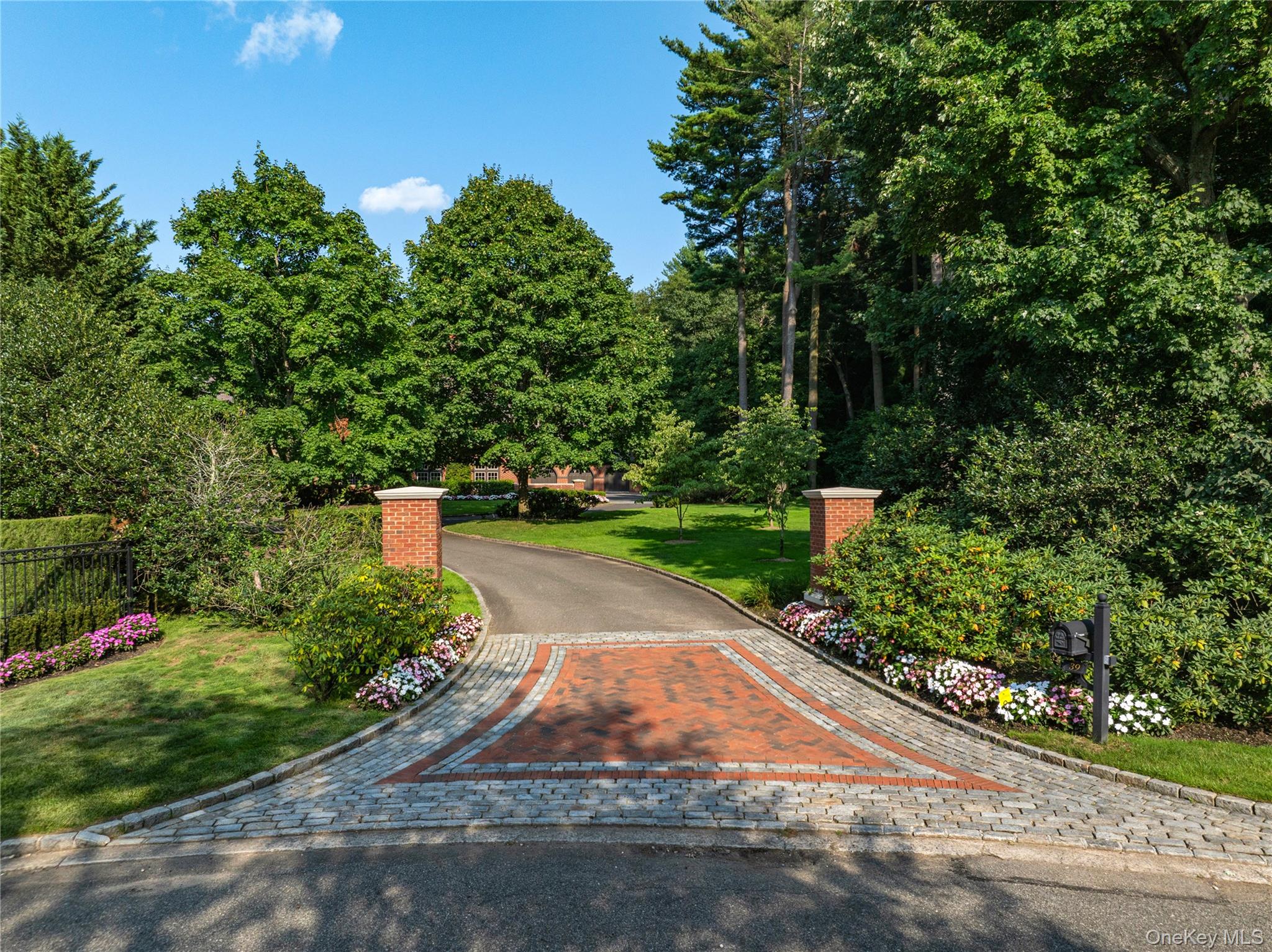 39 Chestnut Hill Drive — photo 47