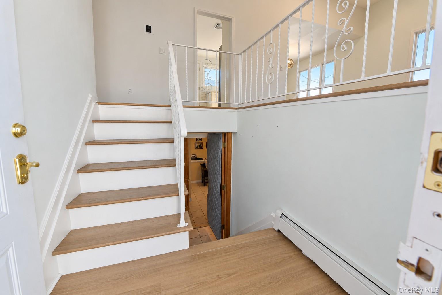 925 Long Beach Avenue — photo 13