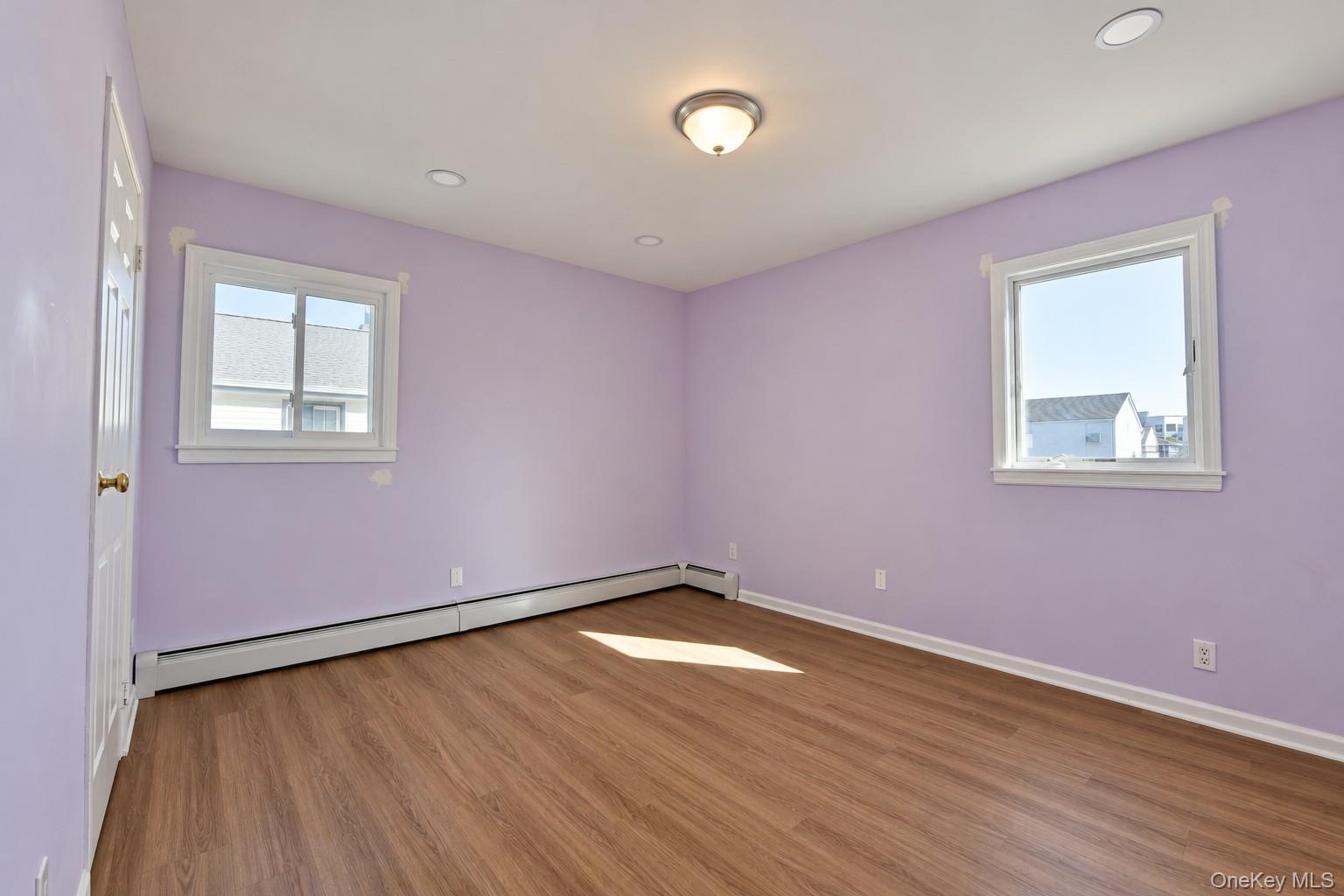 925 Long Beach Avenue — photo 9