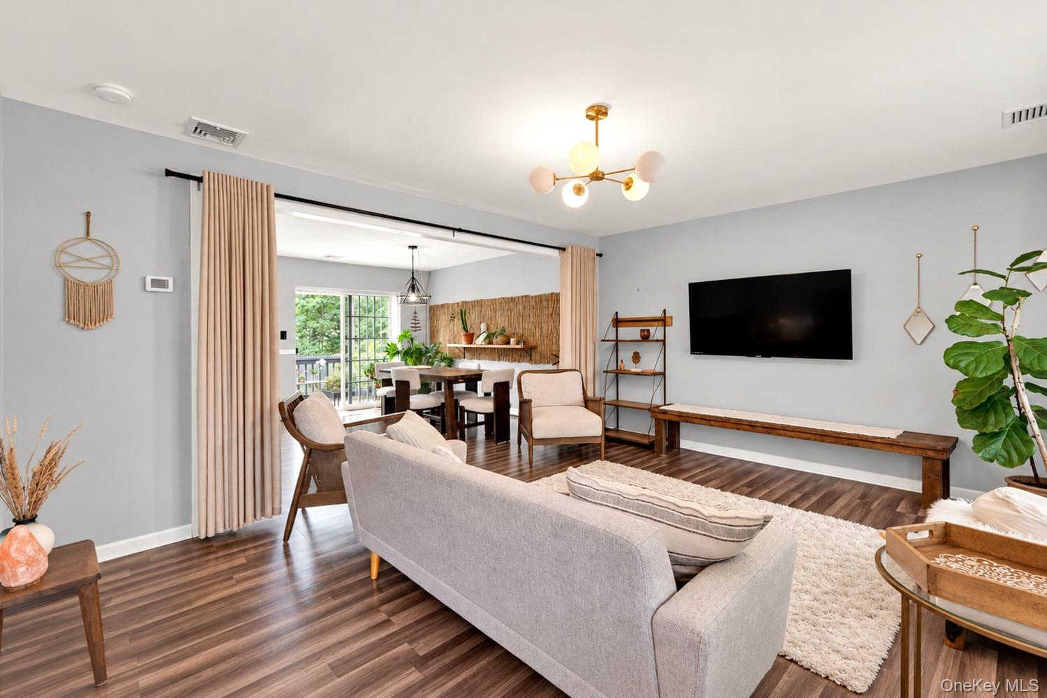 22 Logan Place — photo 19