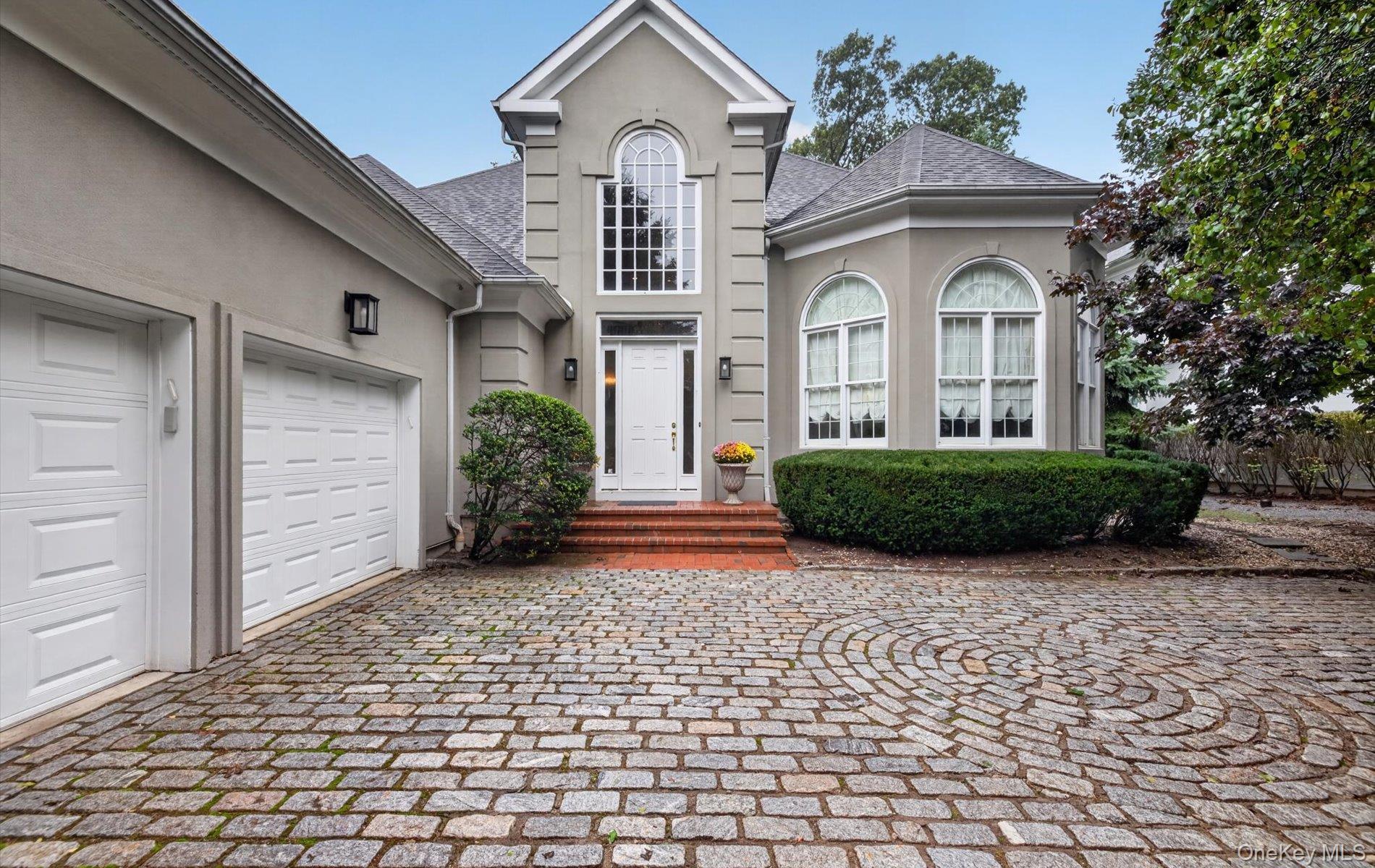 36 Stone Hill Drive — photo 2