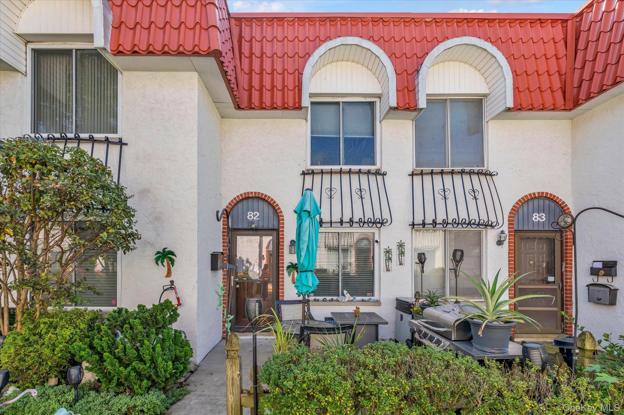 82 Alhambra Drive, Oceanside