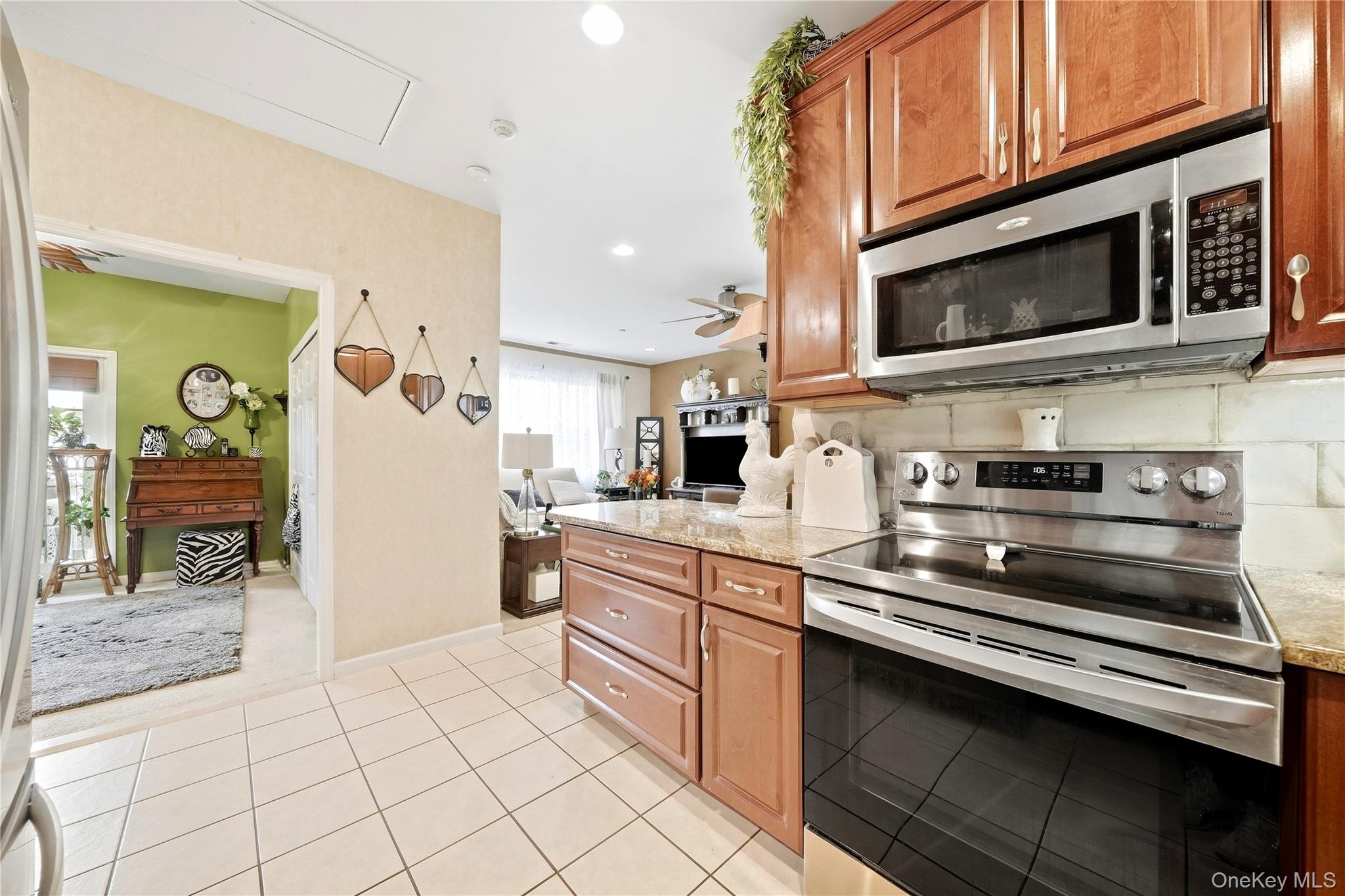137 Francesca Way — photo 14