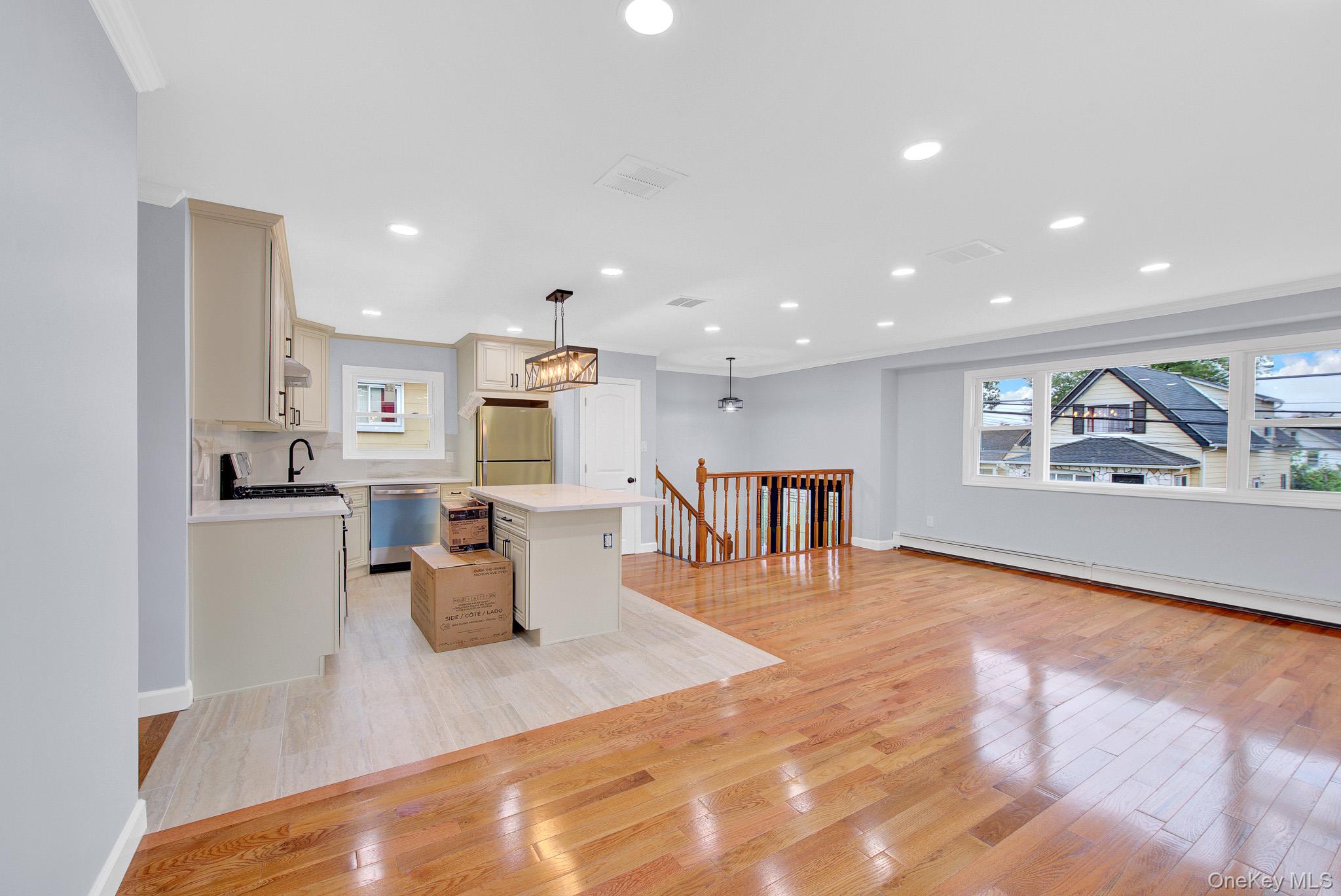 77 Roquette Avenue — photo 11