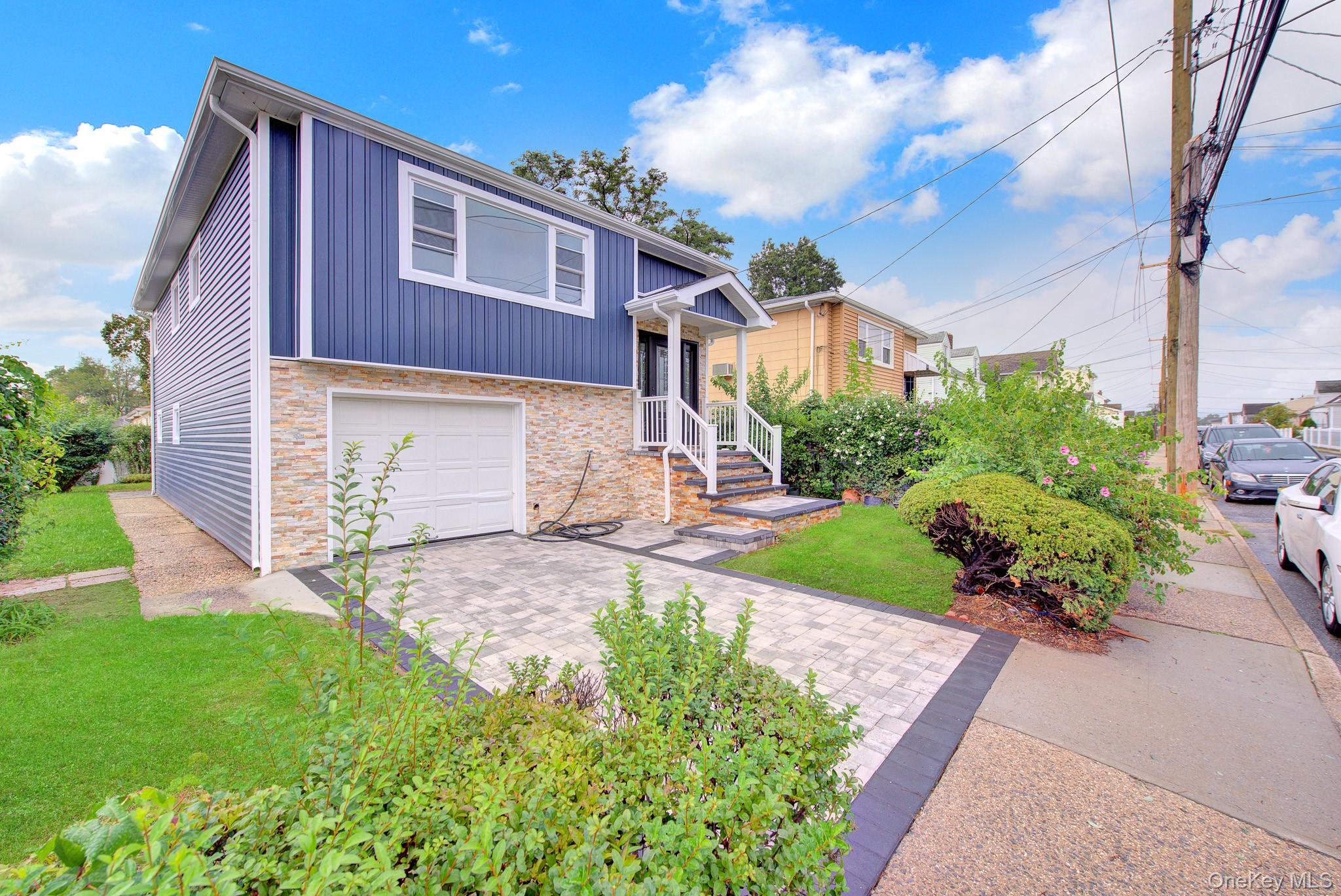 77 Roquette Avenue — photo 3