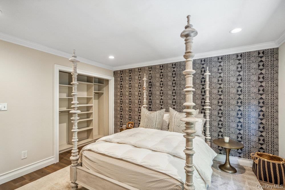 10 Pond View Court — photo 33