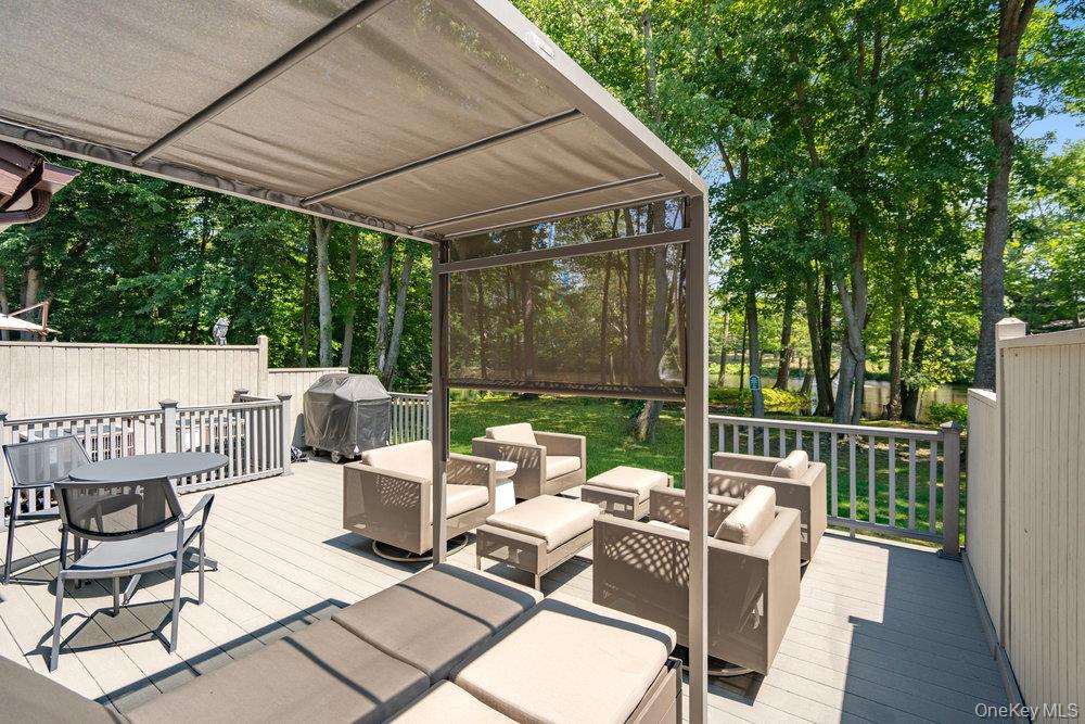 10 Pond View Court — photo 37