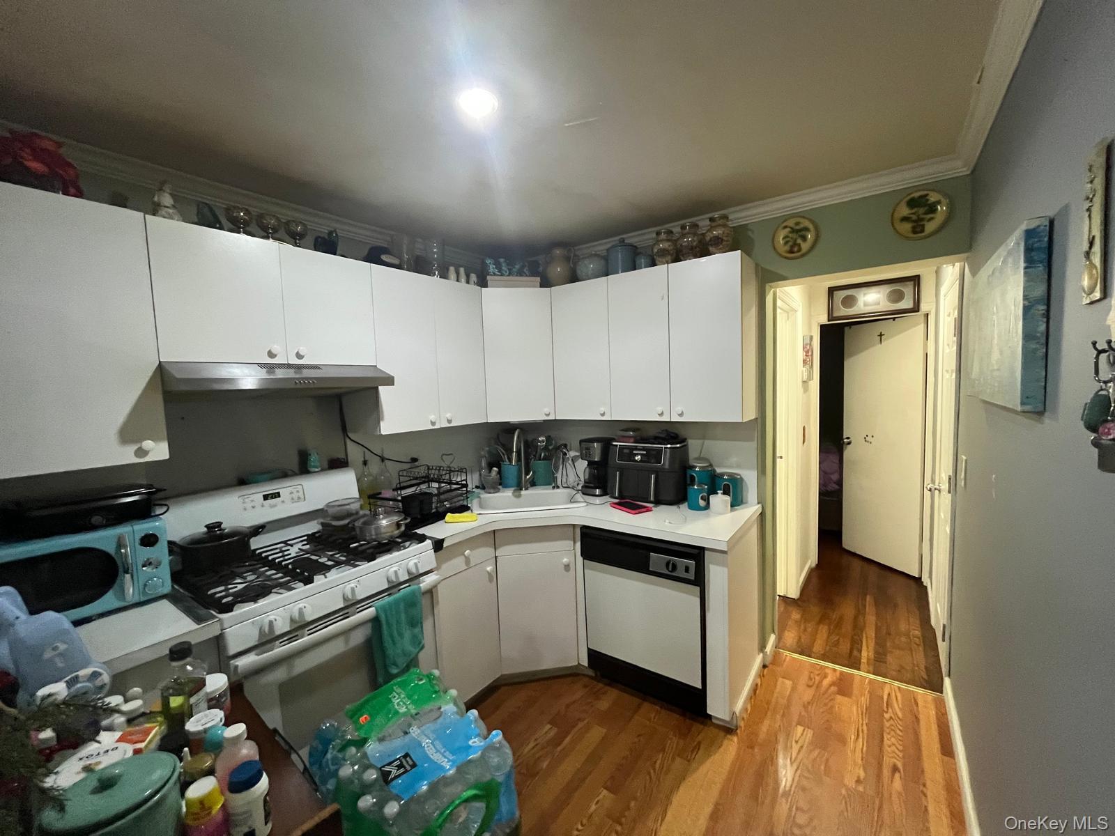 354 Beachview Street — photo 12