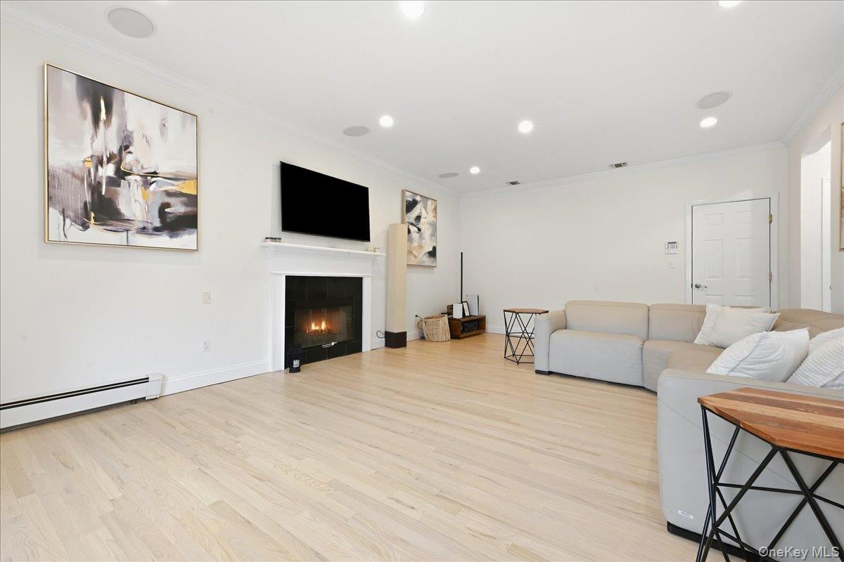 151 Monroe Street — photo 15