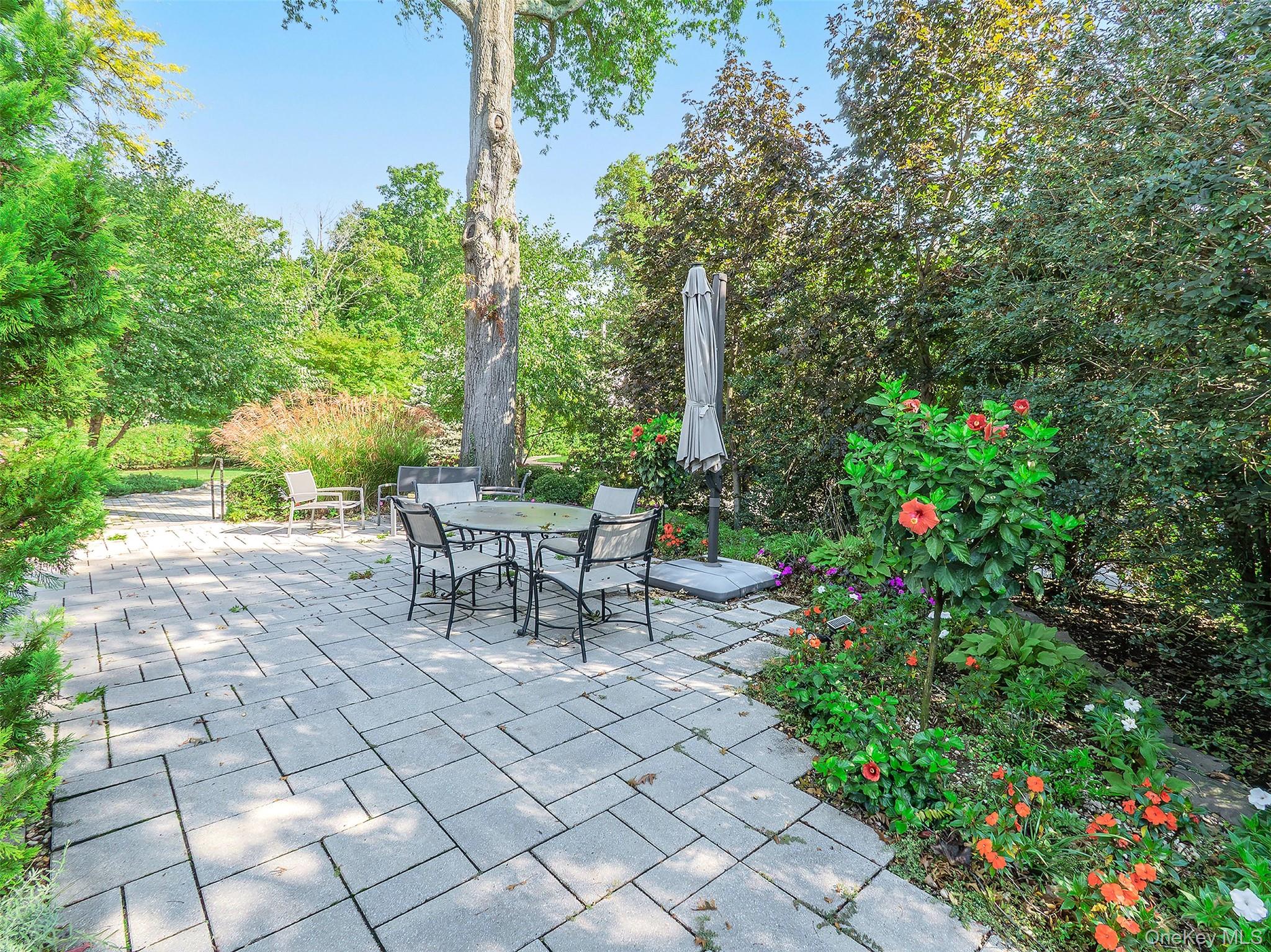 14 Highland Place — photo 35