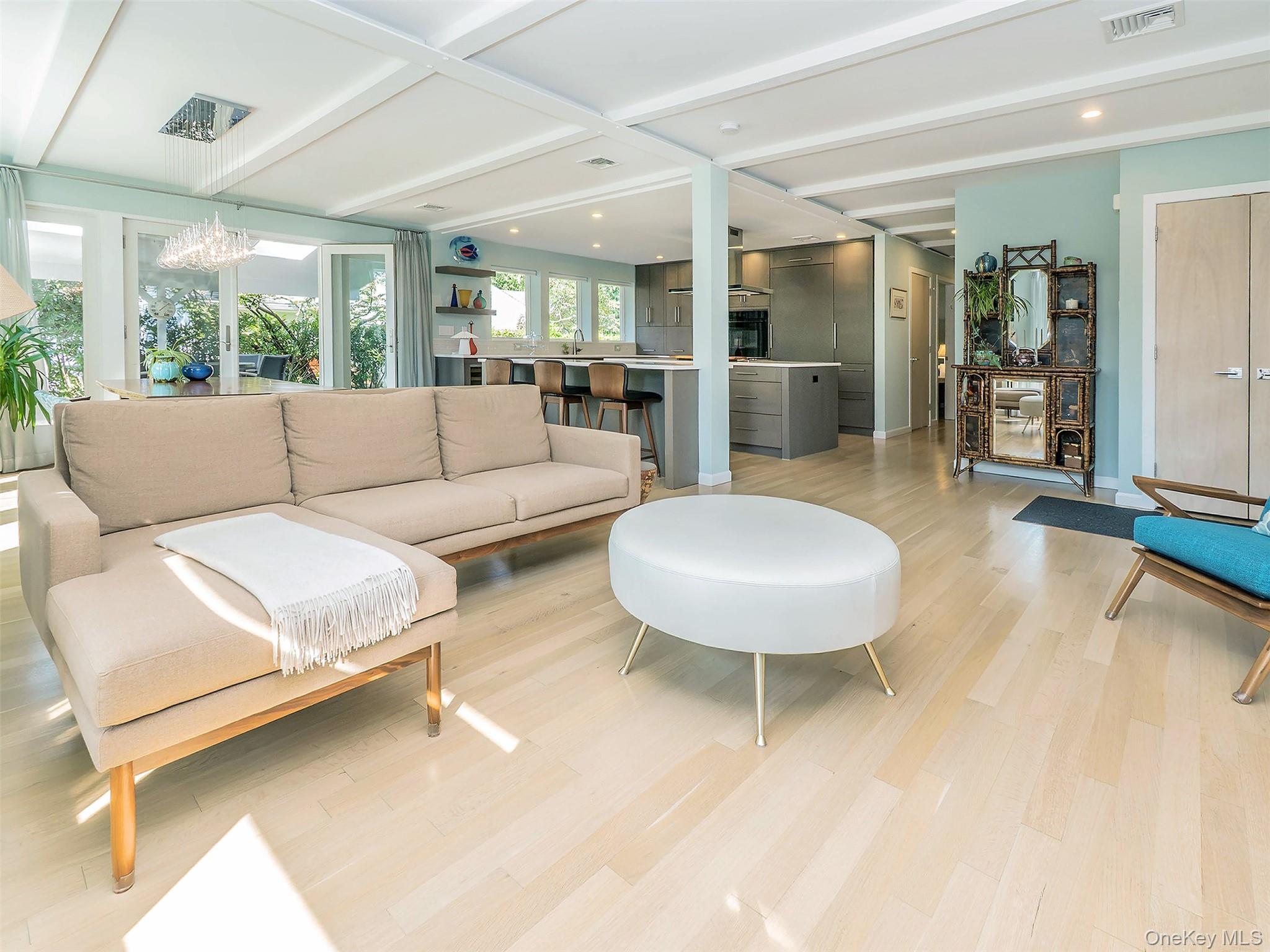 14 Highland Place — photo 8
