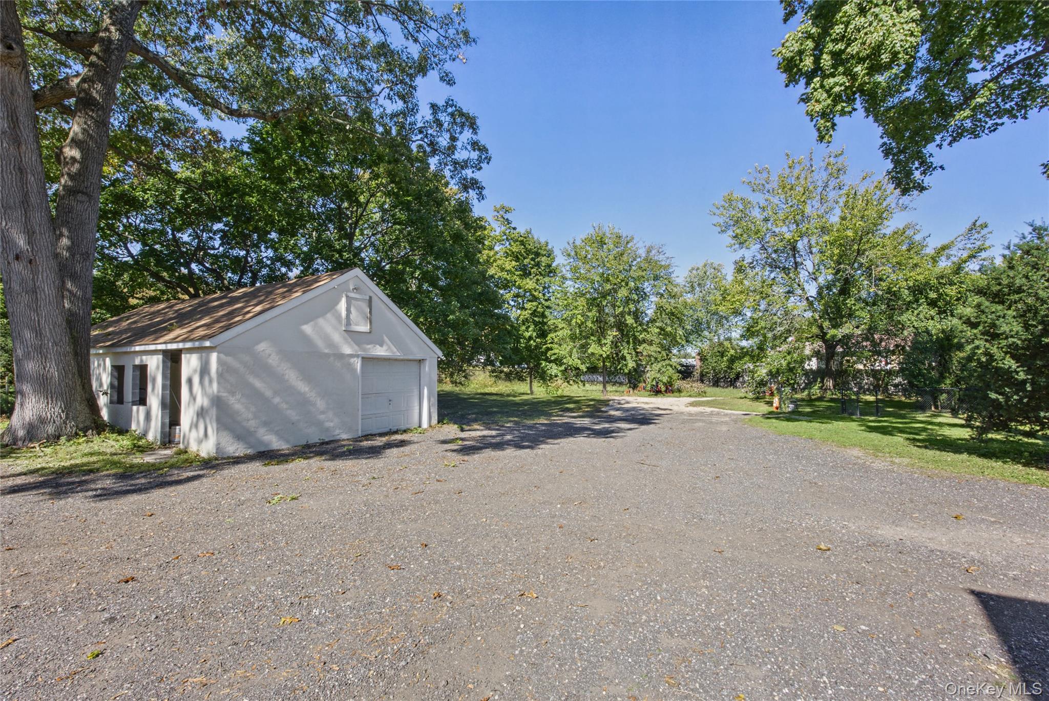 792 Larkfield Road — photo 19