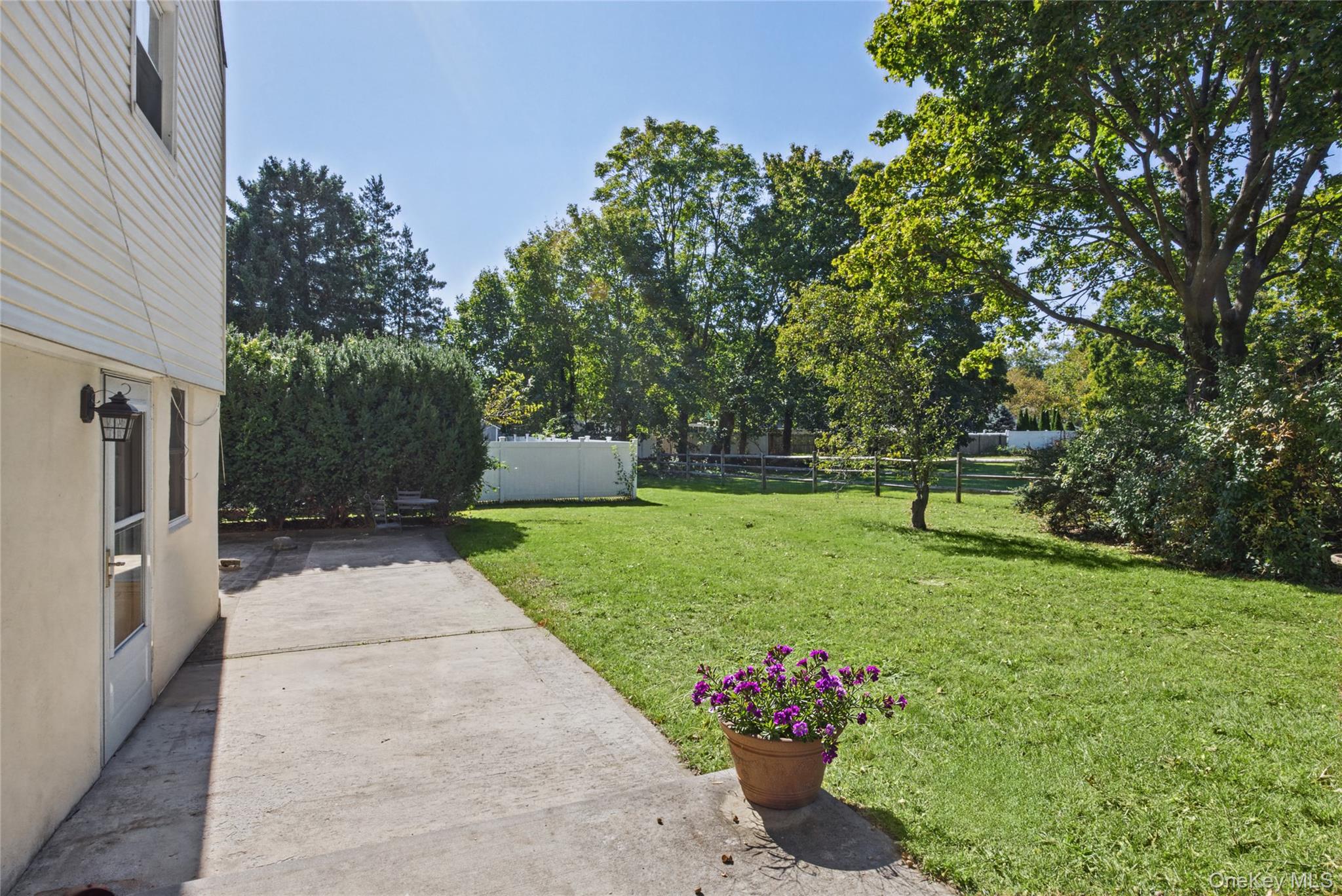 792 Larkfield Road — photo 25