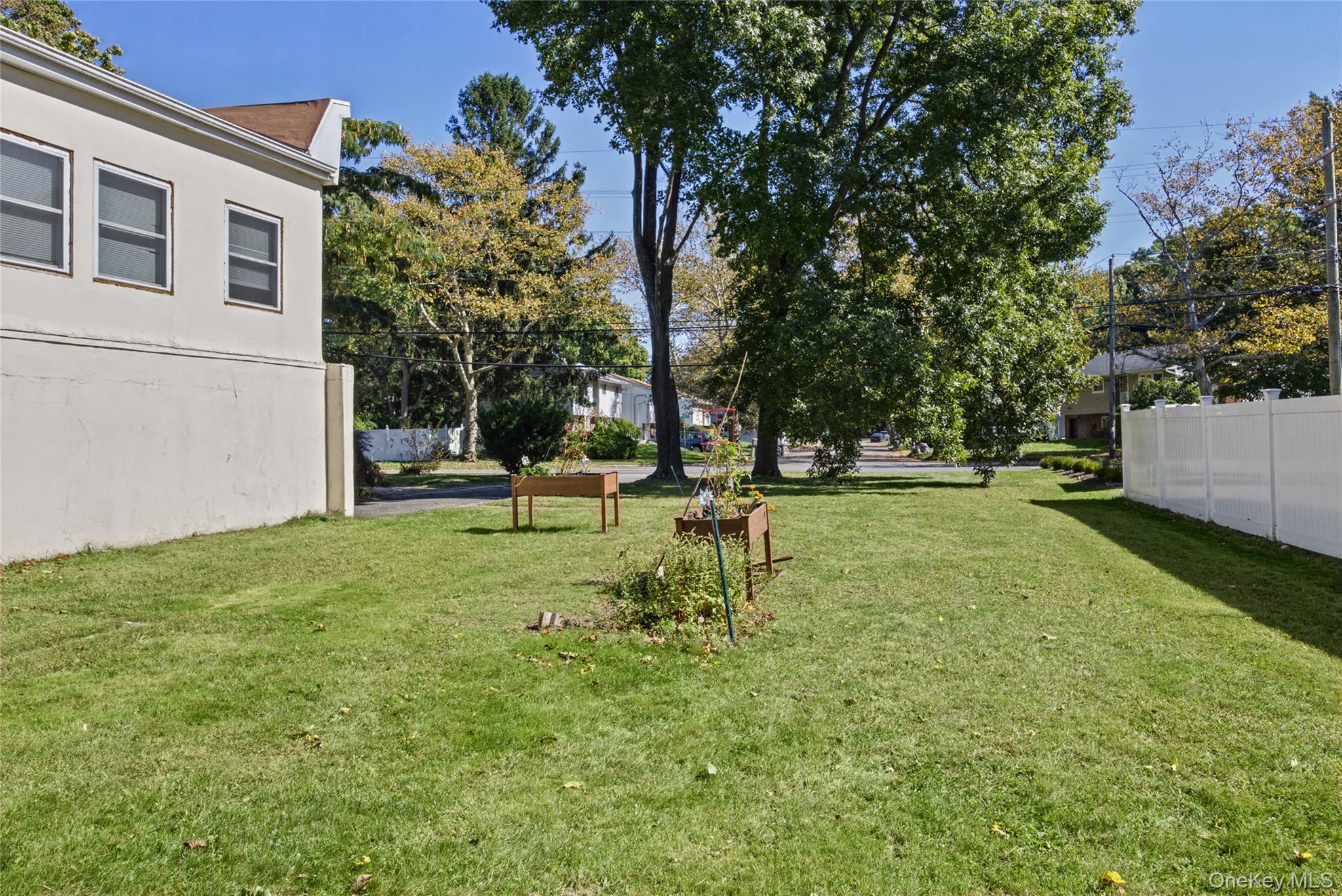 792 Larkfield Road — photo 5