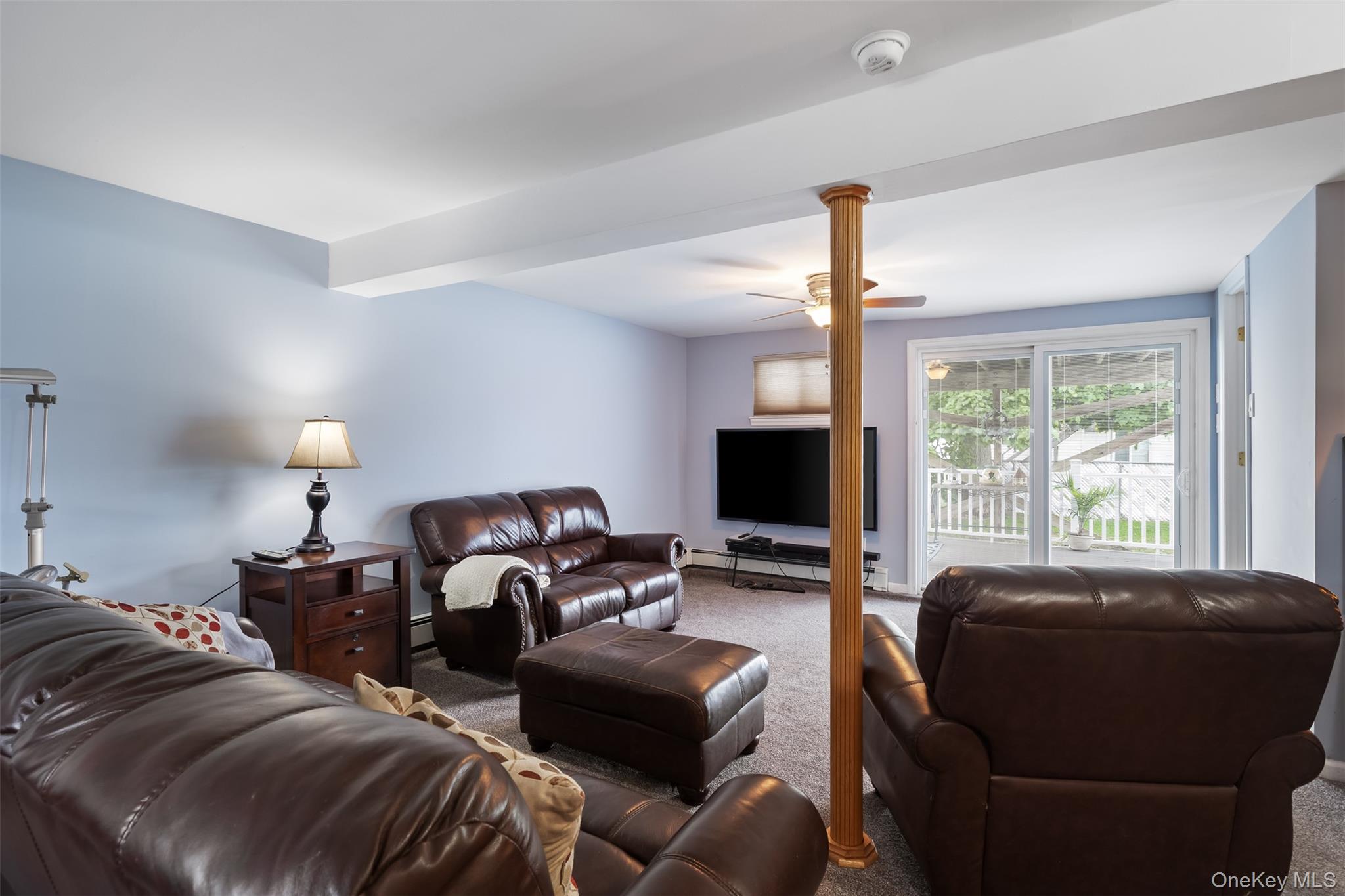 121 Lake Drive — photo 19