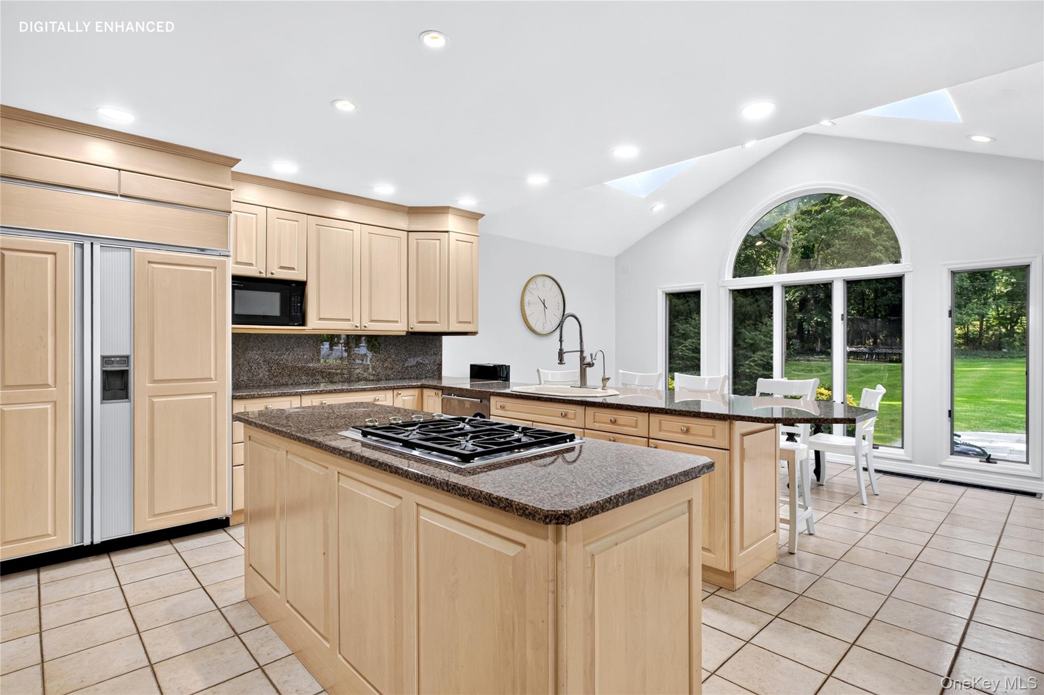 14 Maplewood Lane — photo 10