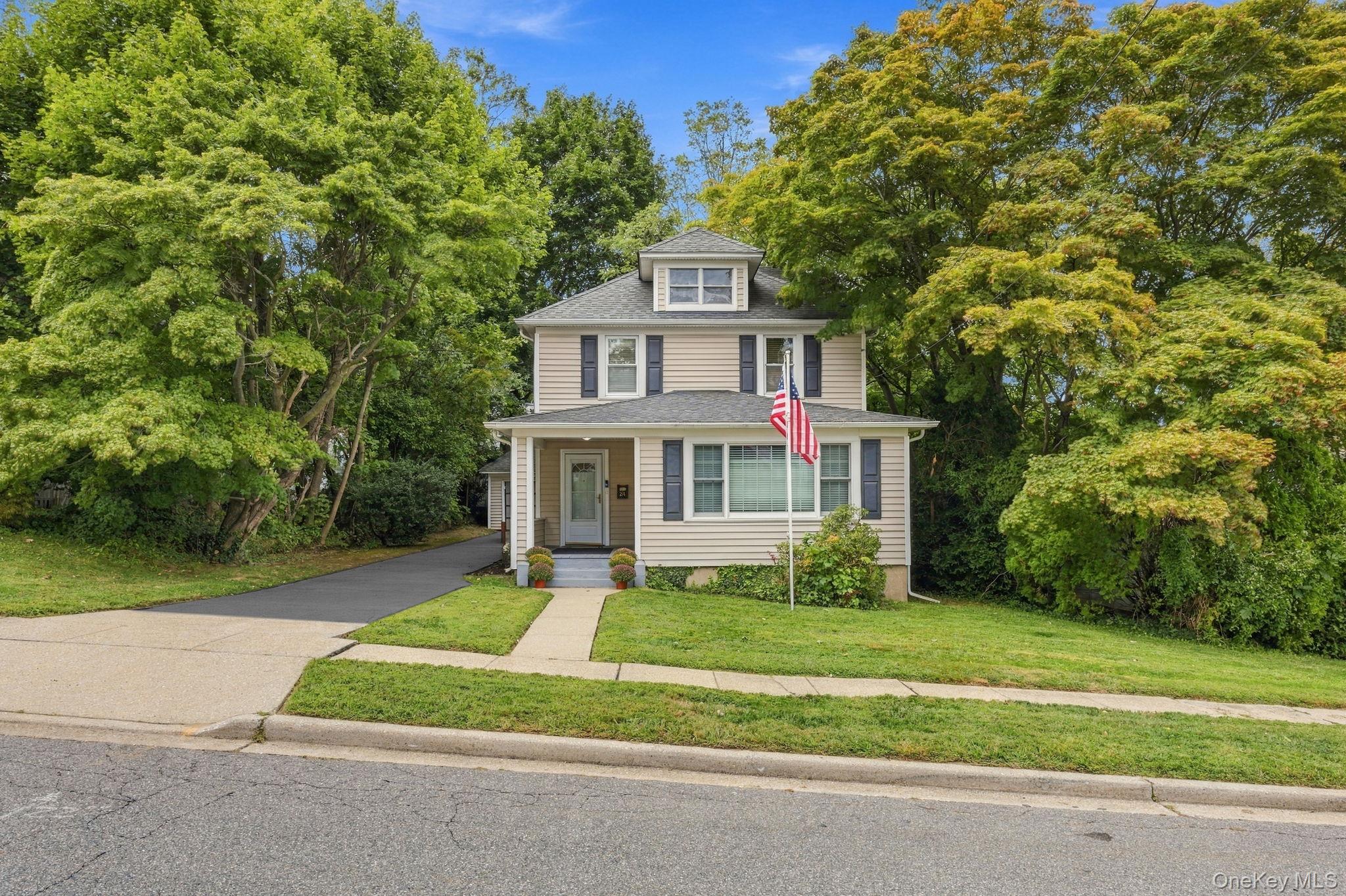24 Bella Vista Street
