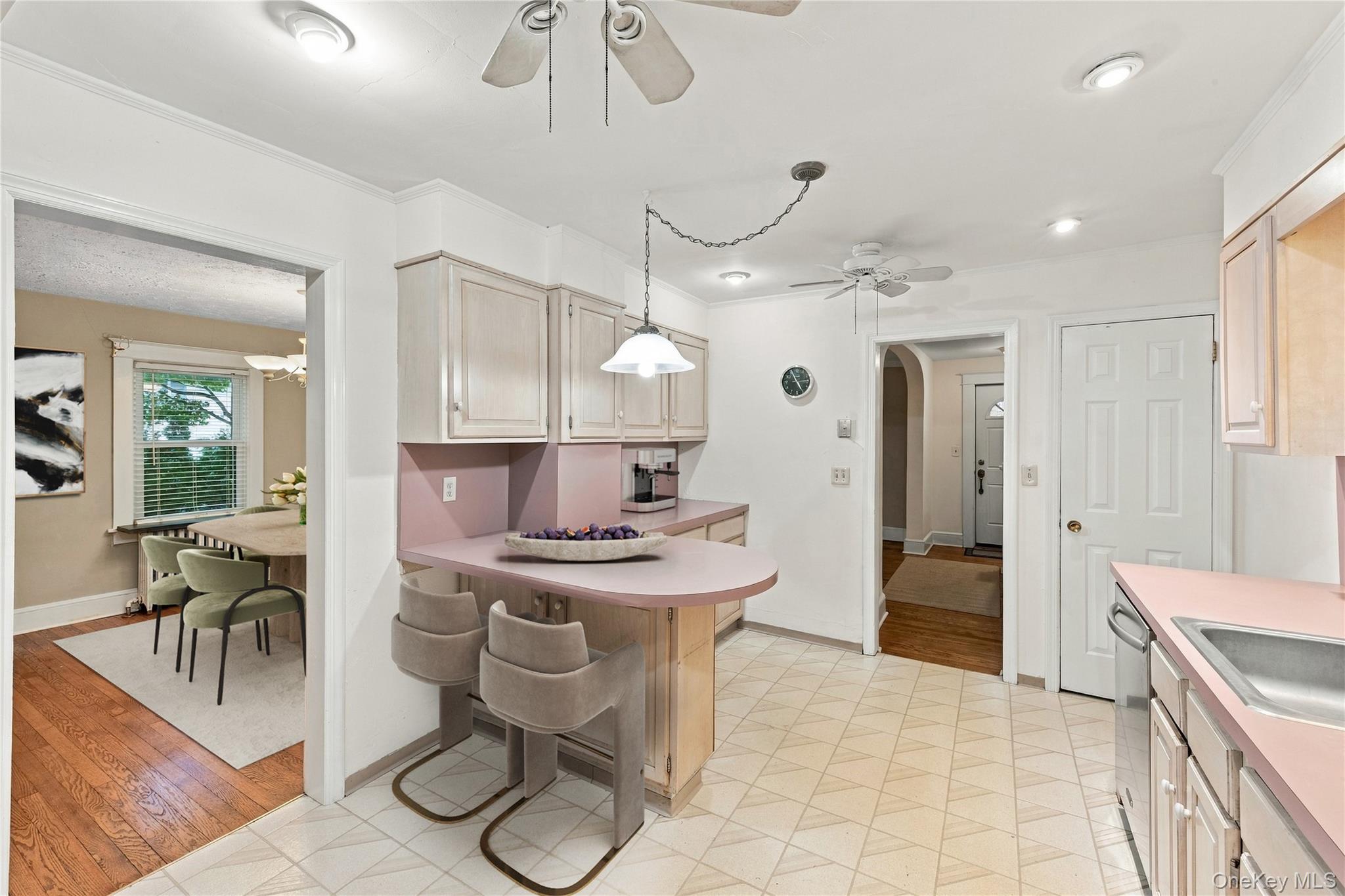 24 Bella Vista Street — photo 16