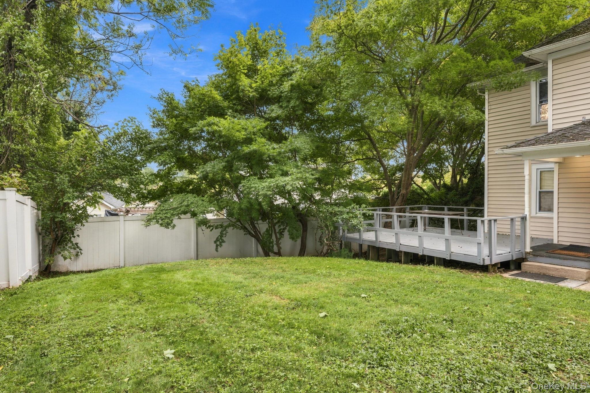 24 Bella Vista Street — photo 28