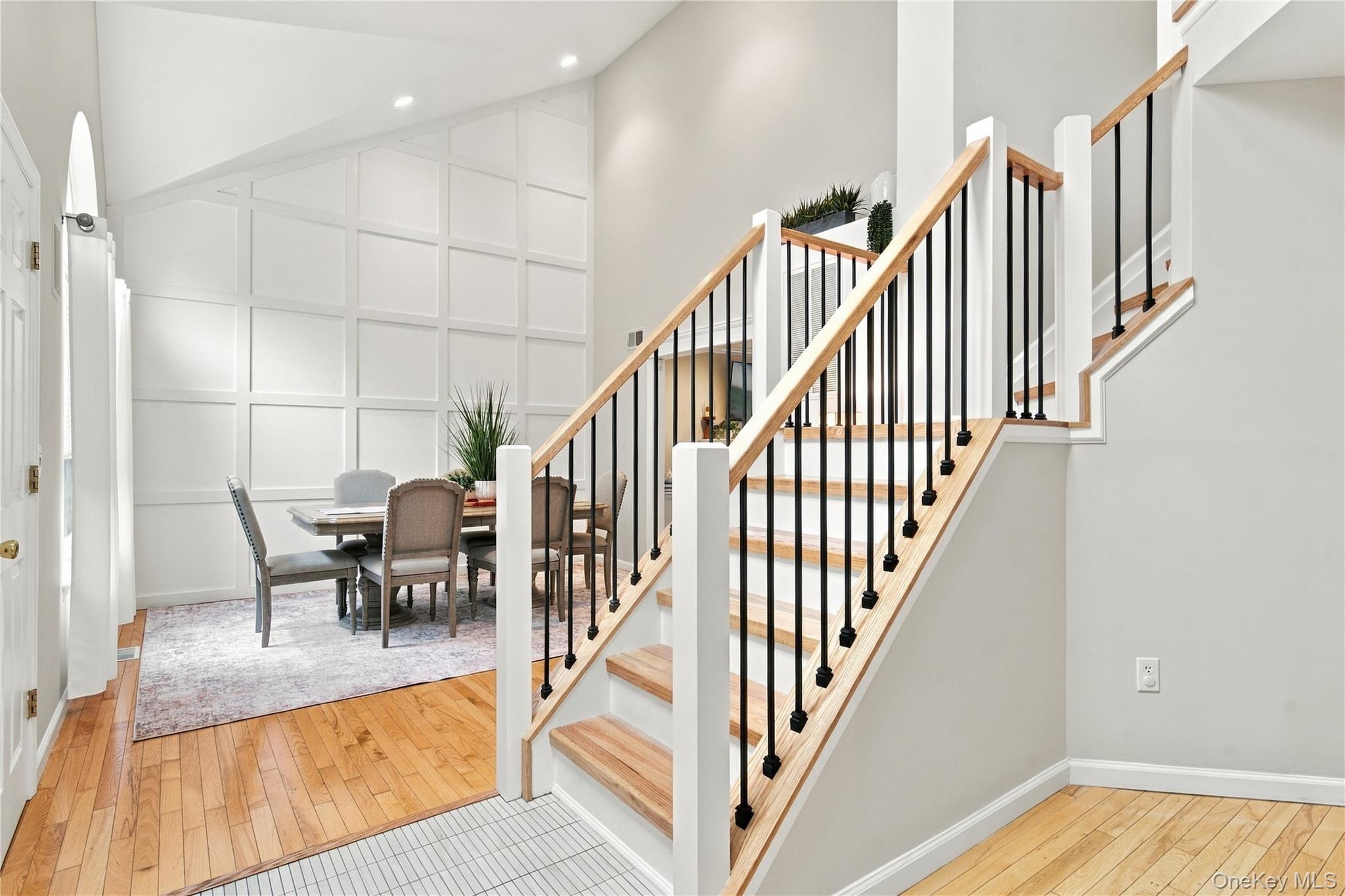 5 Aspatuck Court — photo 3