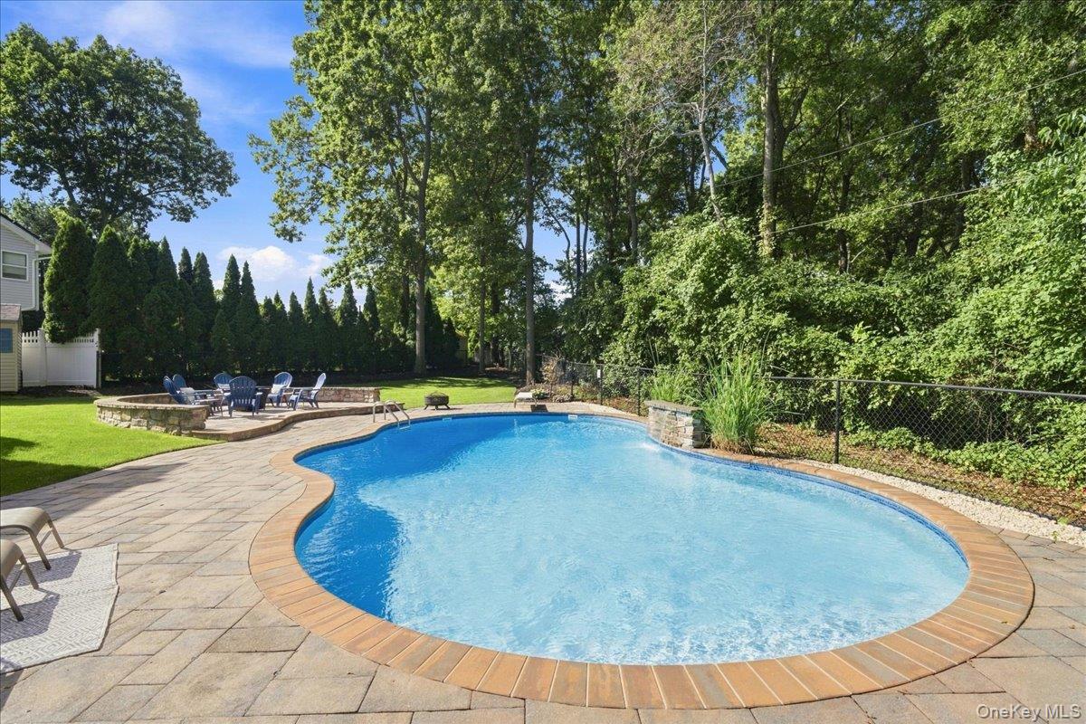 5 Aspatuck Court — photo 31