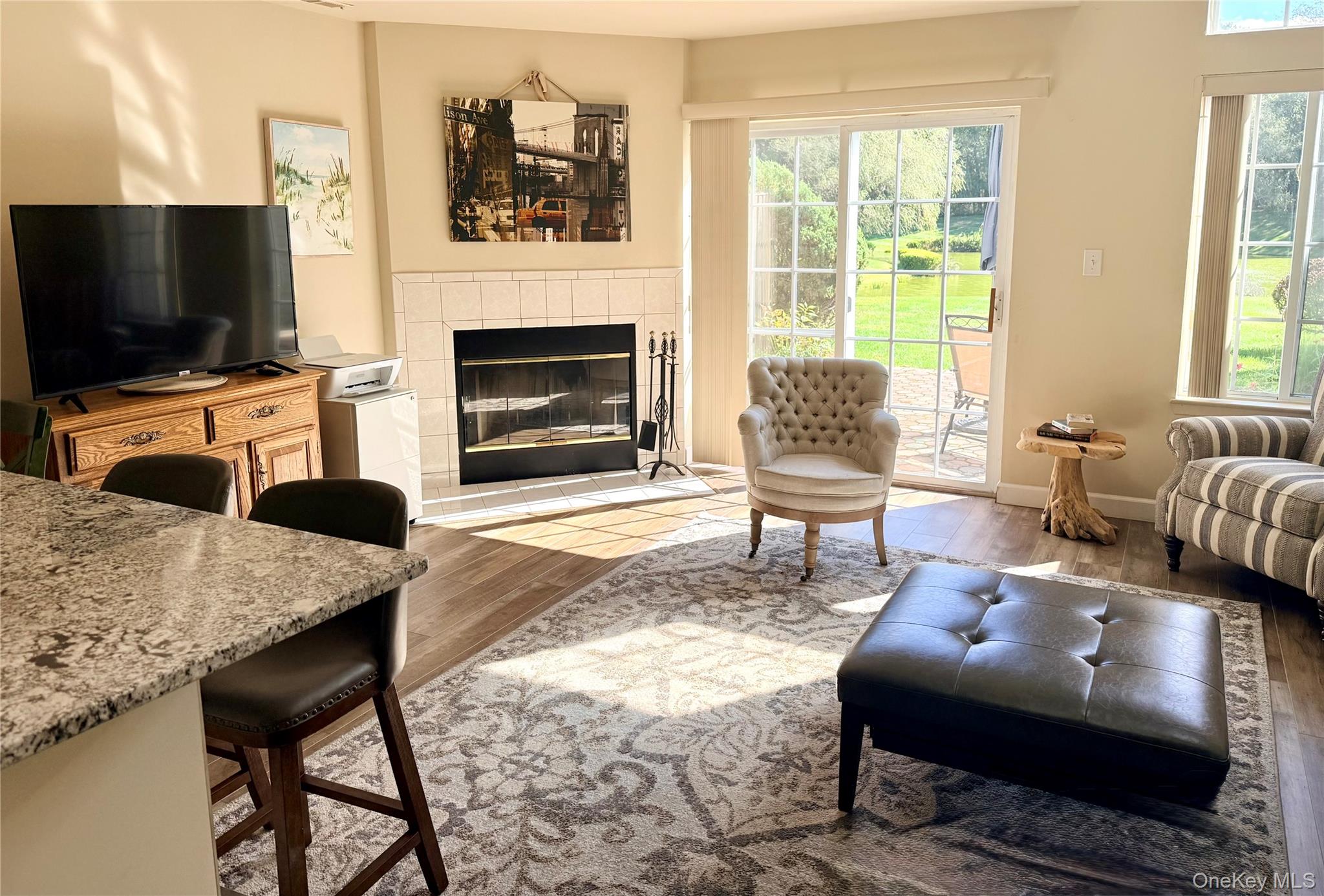 298 Prairie Court — photo 4