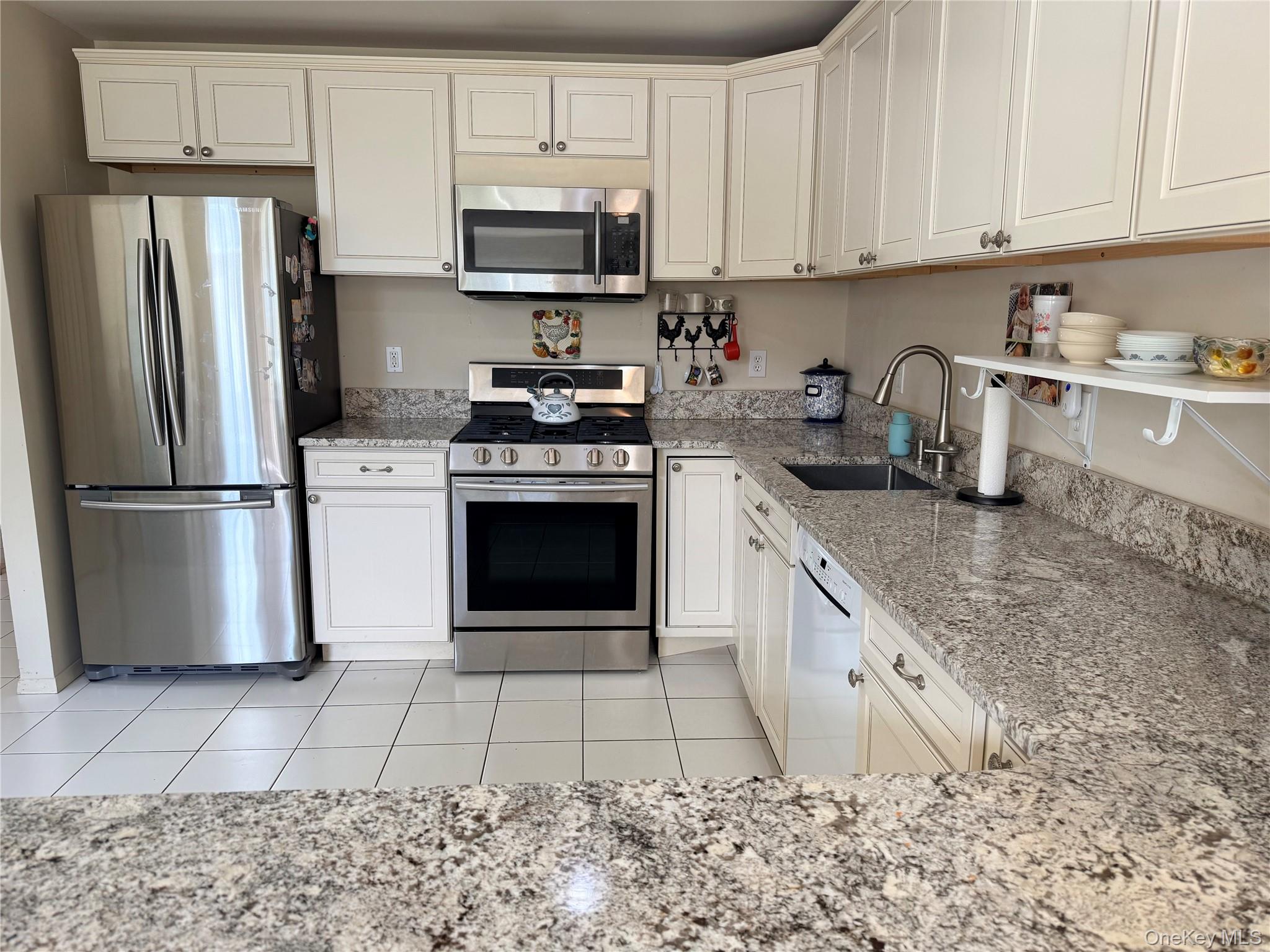 298 Prairie Court — photo 8