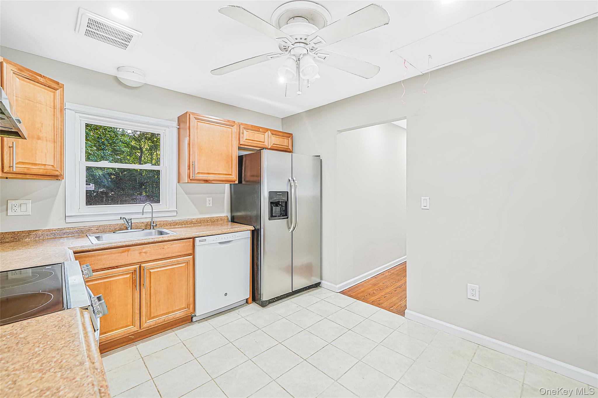 132 Smith Avenue — photo 6