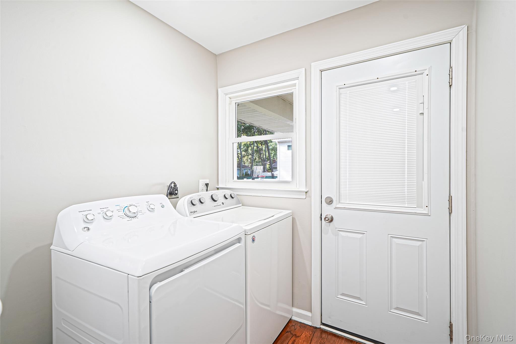 132 Smith Avenue — photo 8