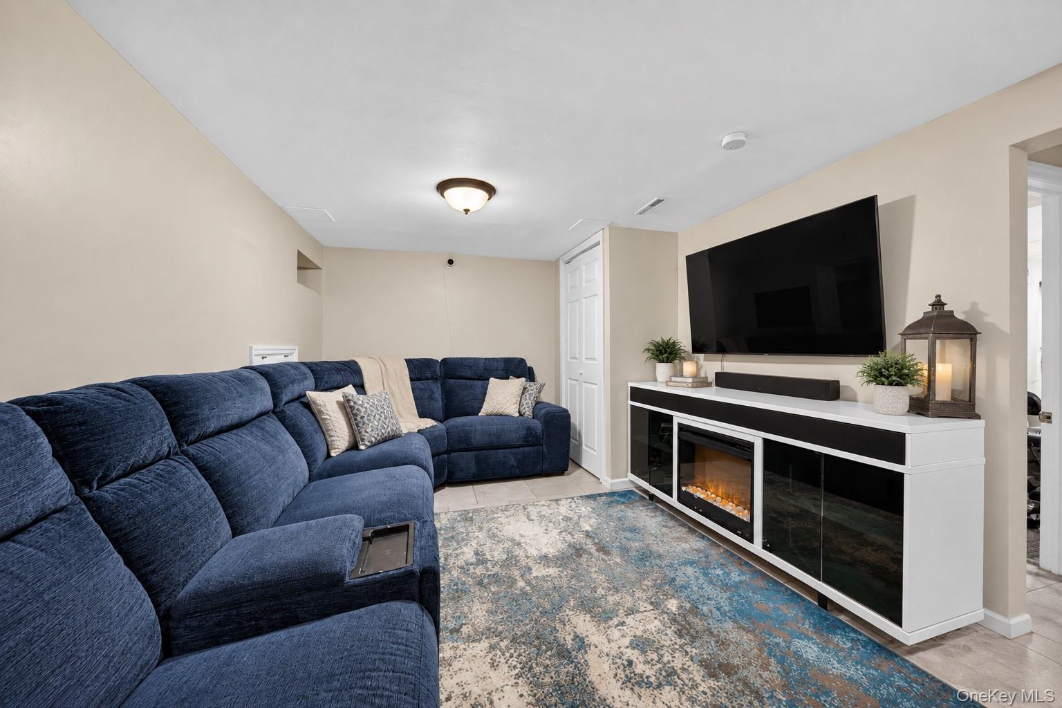 42 Blue Jay Drive — photo 19