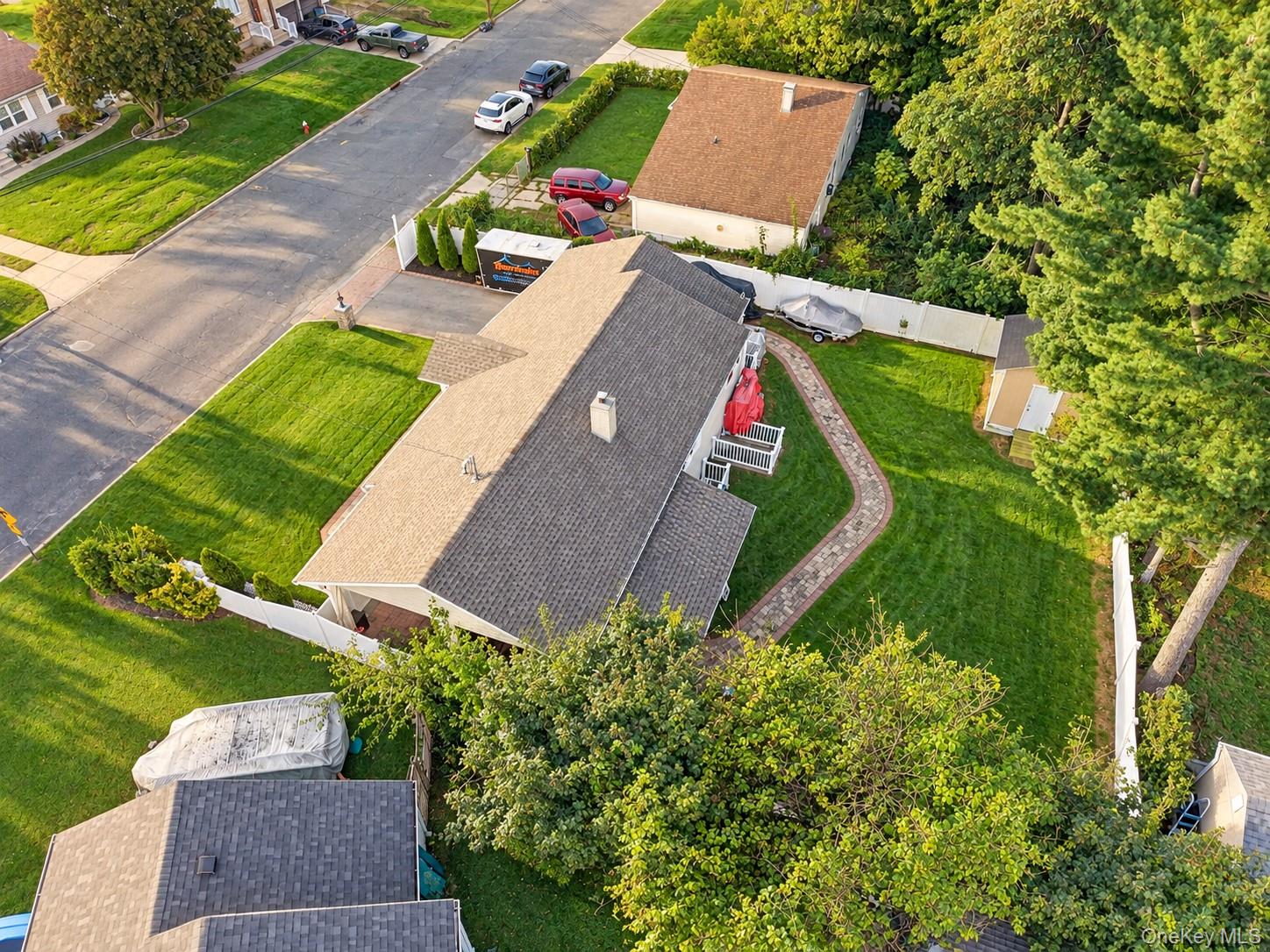 42 Blue Jay Drive — photo 30