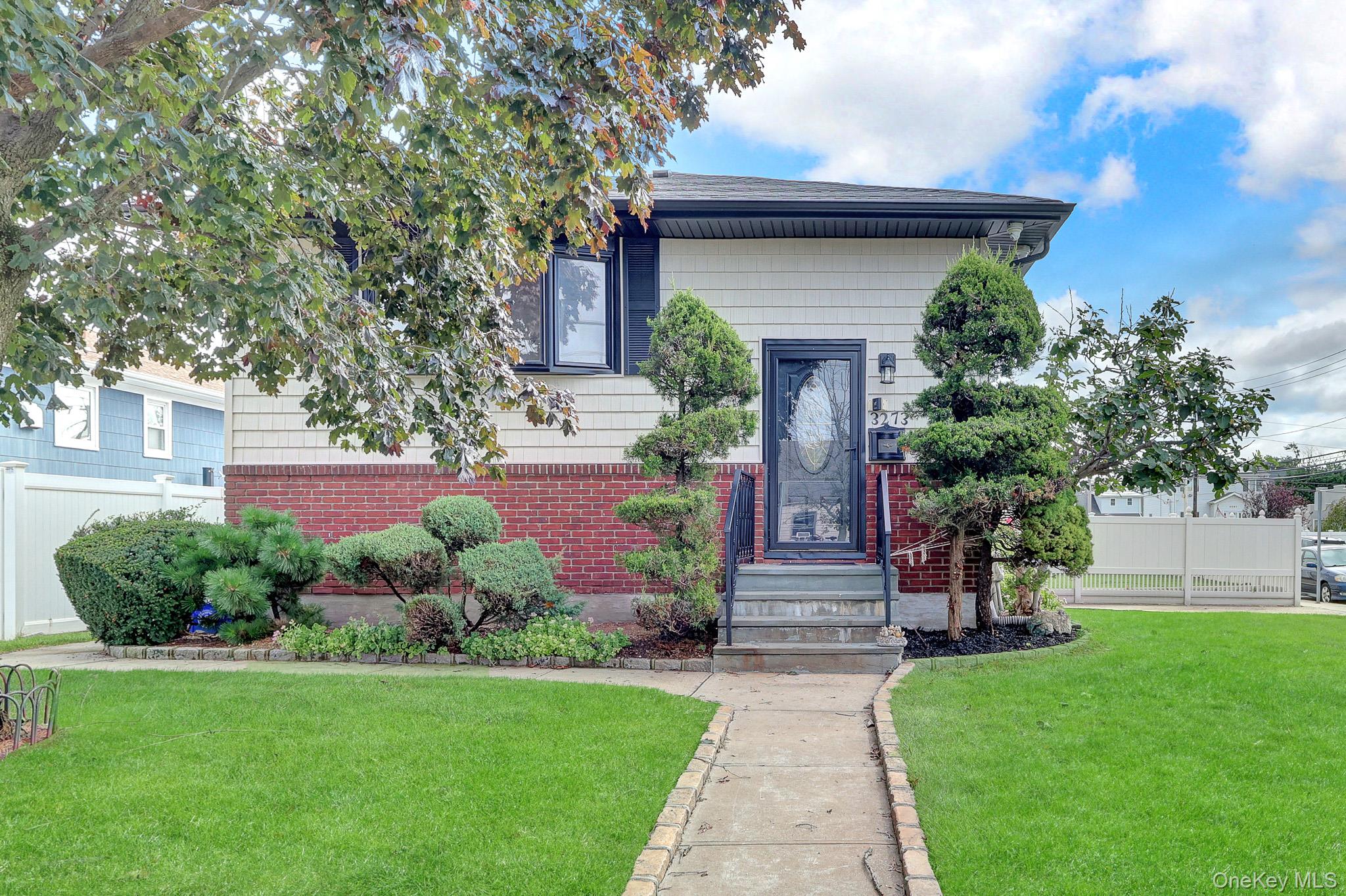 3273 5th Street, Oceanside