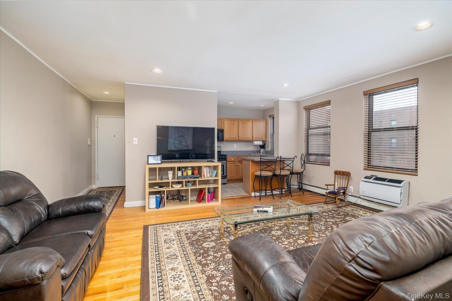 1 Jefferson Avenue #H8 — photo 4