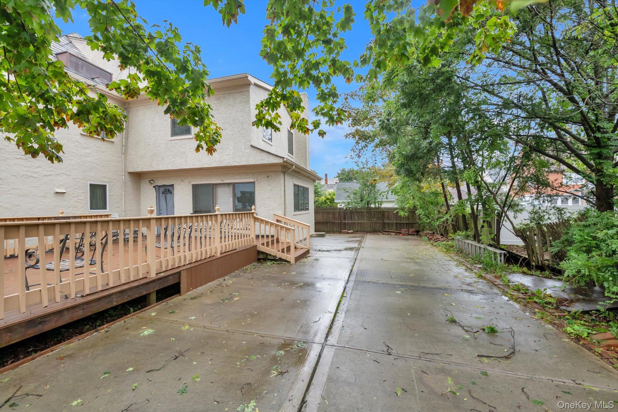 1509 Hewlett Avenue — photo 23